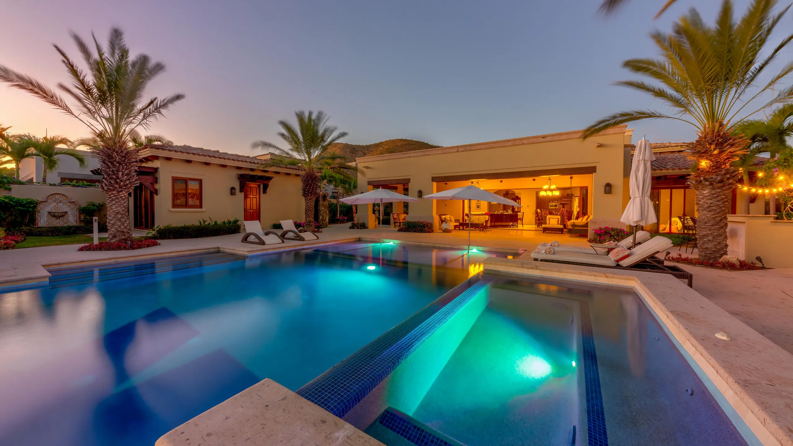 Luxurious Palmilla Mountain Villa with Infinity Pool & Sea Views, Los Cabos