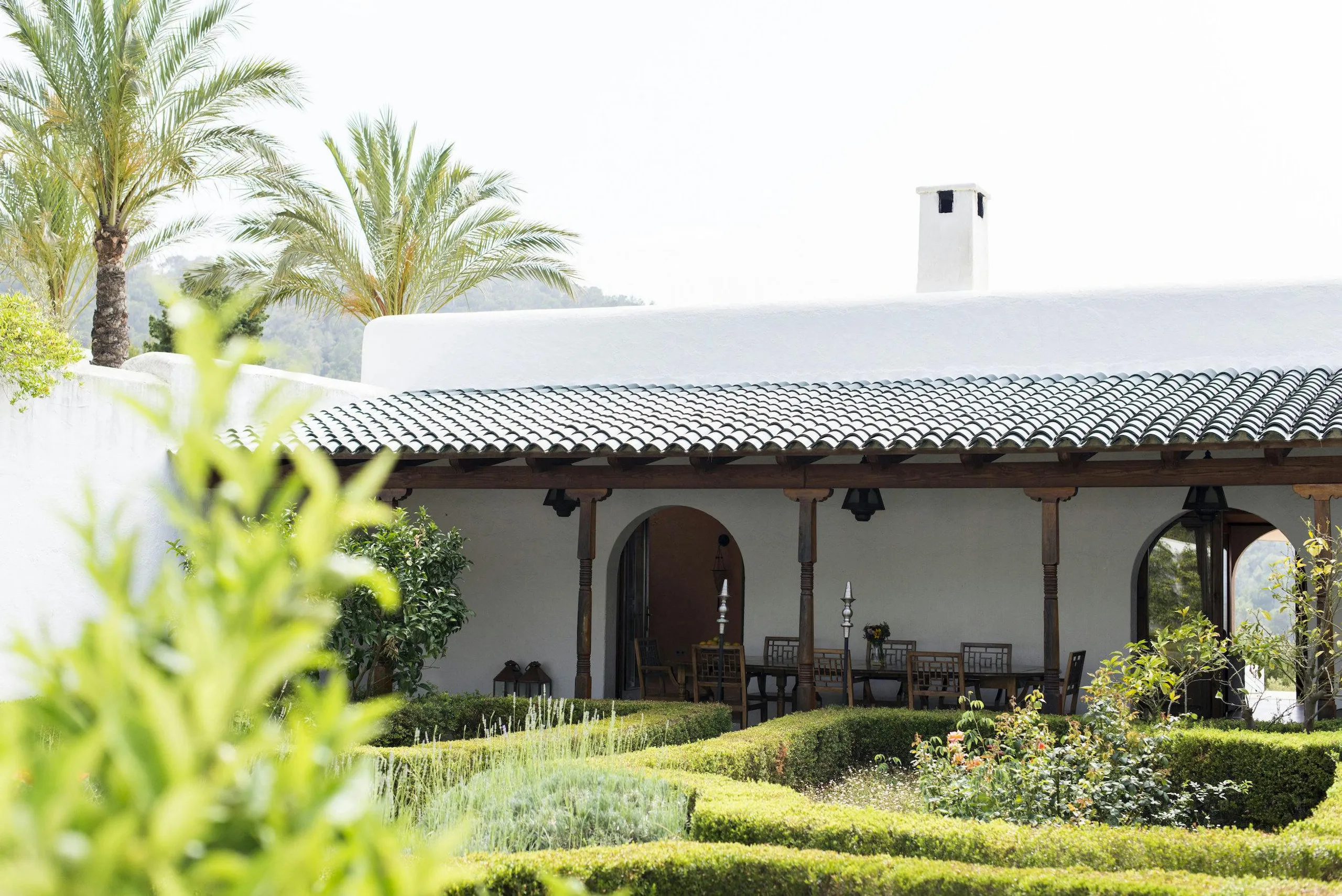 Graceful Spanish Seaview Villa with Private Pool and Glorious Gardens — photograph 8