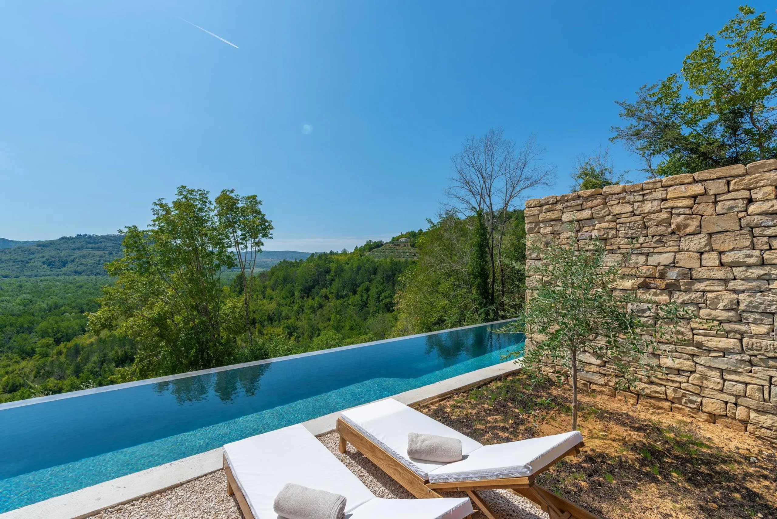 Spectacular Villa in Istria with Pool and Stunning Landscapes — photograph 8