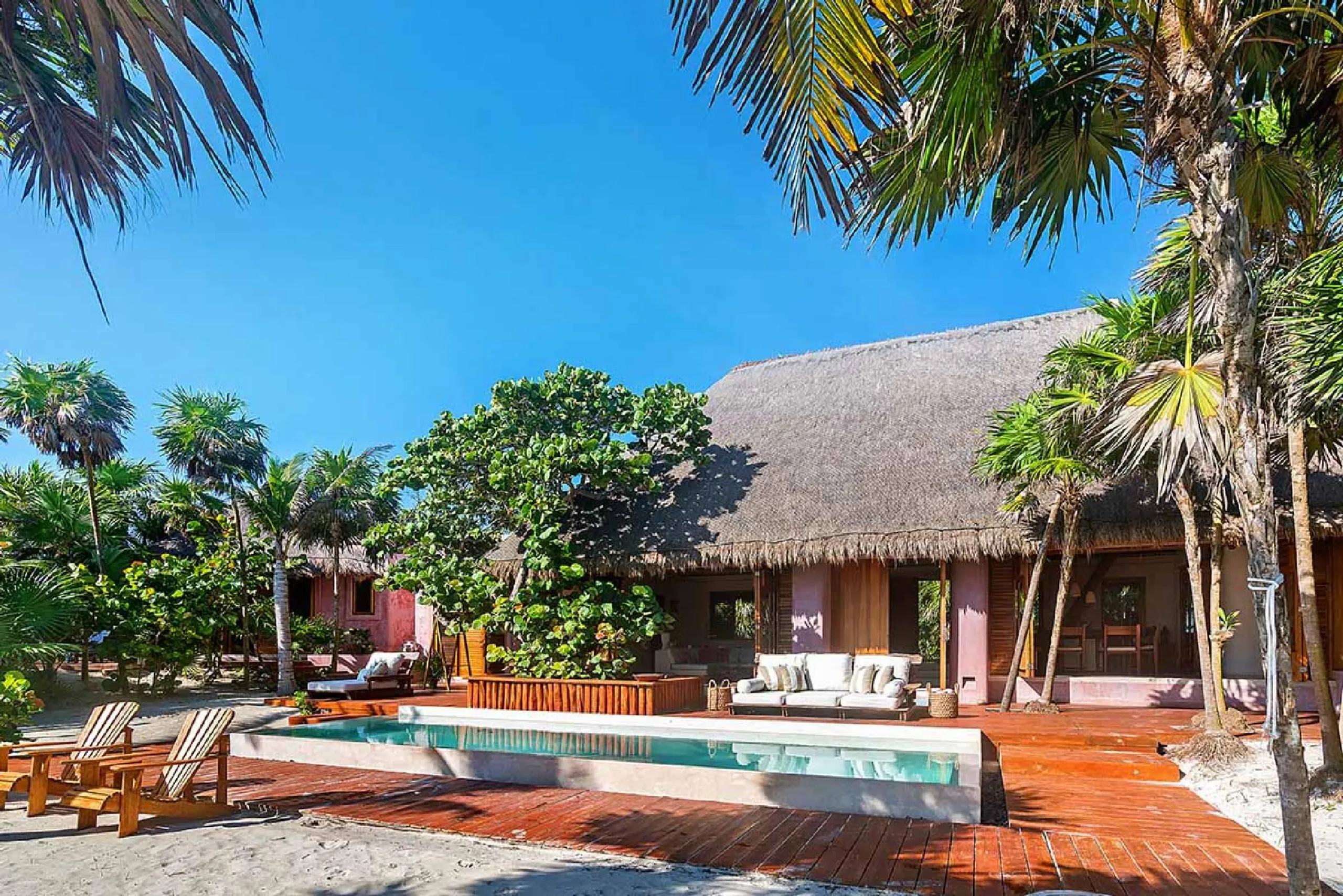 Private Oceanfront Sian Kaan Luxury Retreat with Plunge Pool and Ocean Views — photograph 2