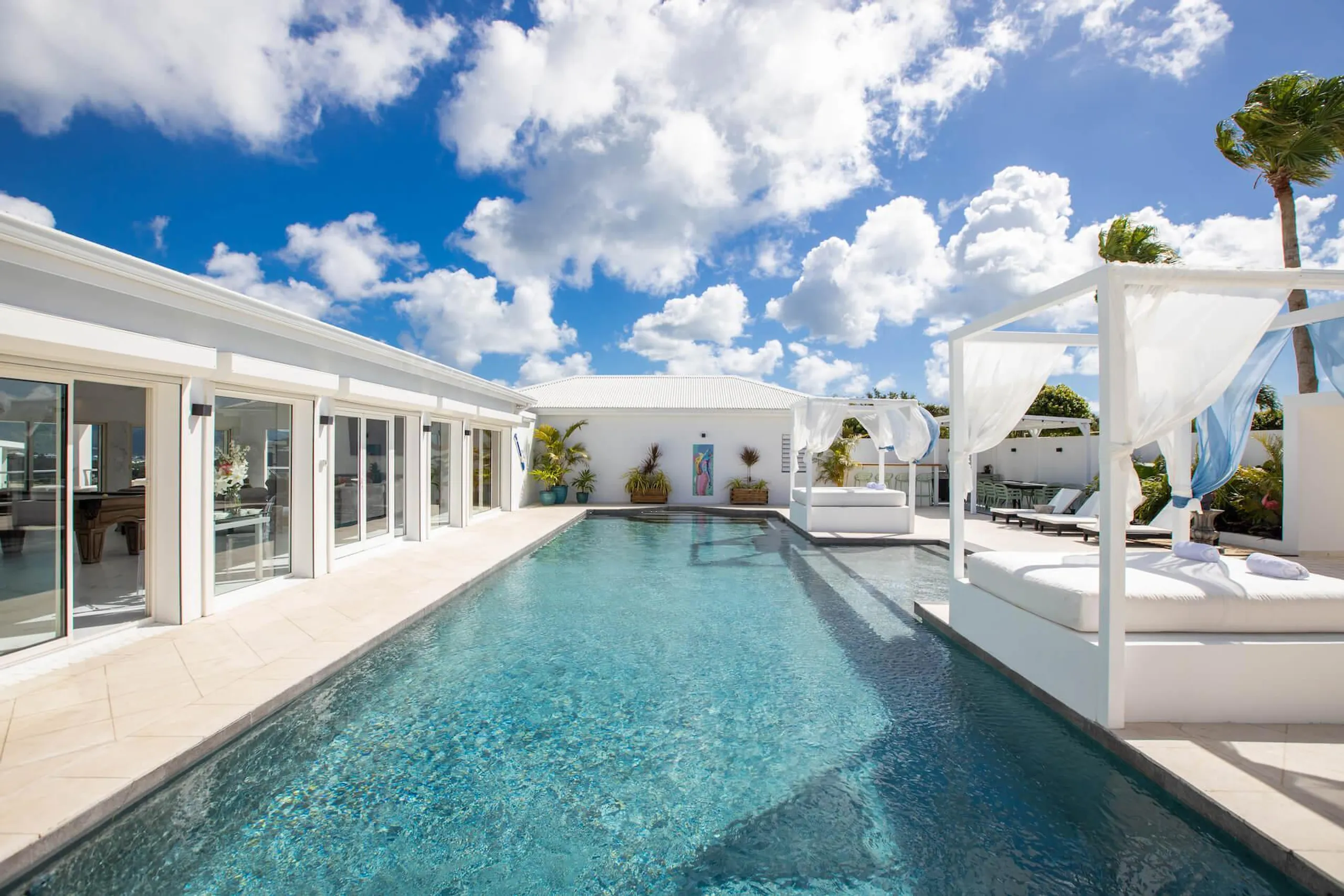 Ultra Luxe Terres Basses Villa with Private Pool  and Private Access to Baie Rouge Beach — photograph 2