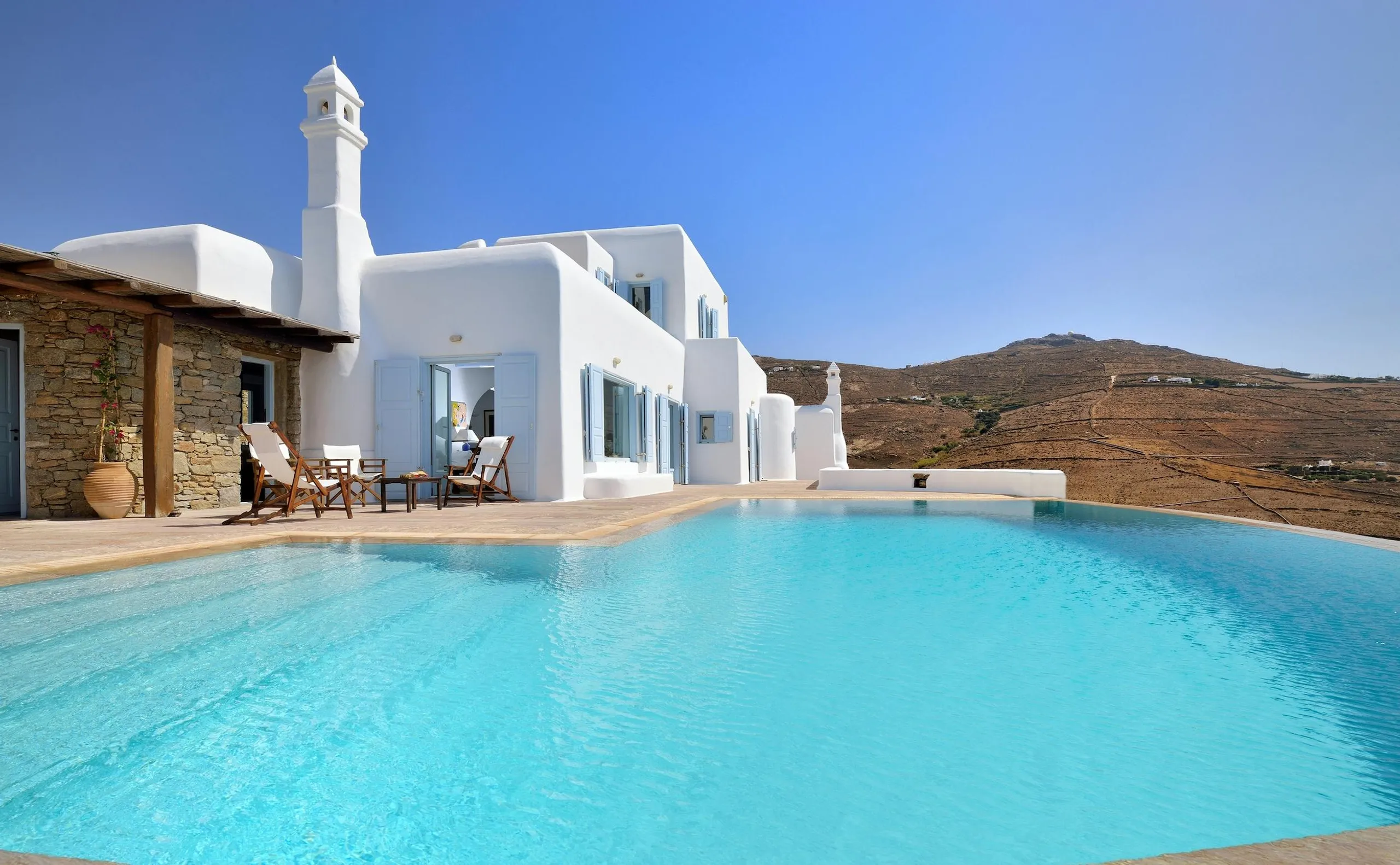Elegant Oceanview Villa with Private Pool and Sun Deck — photograph 2