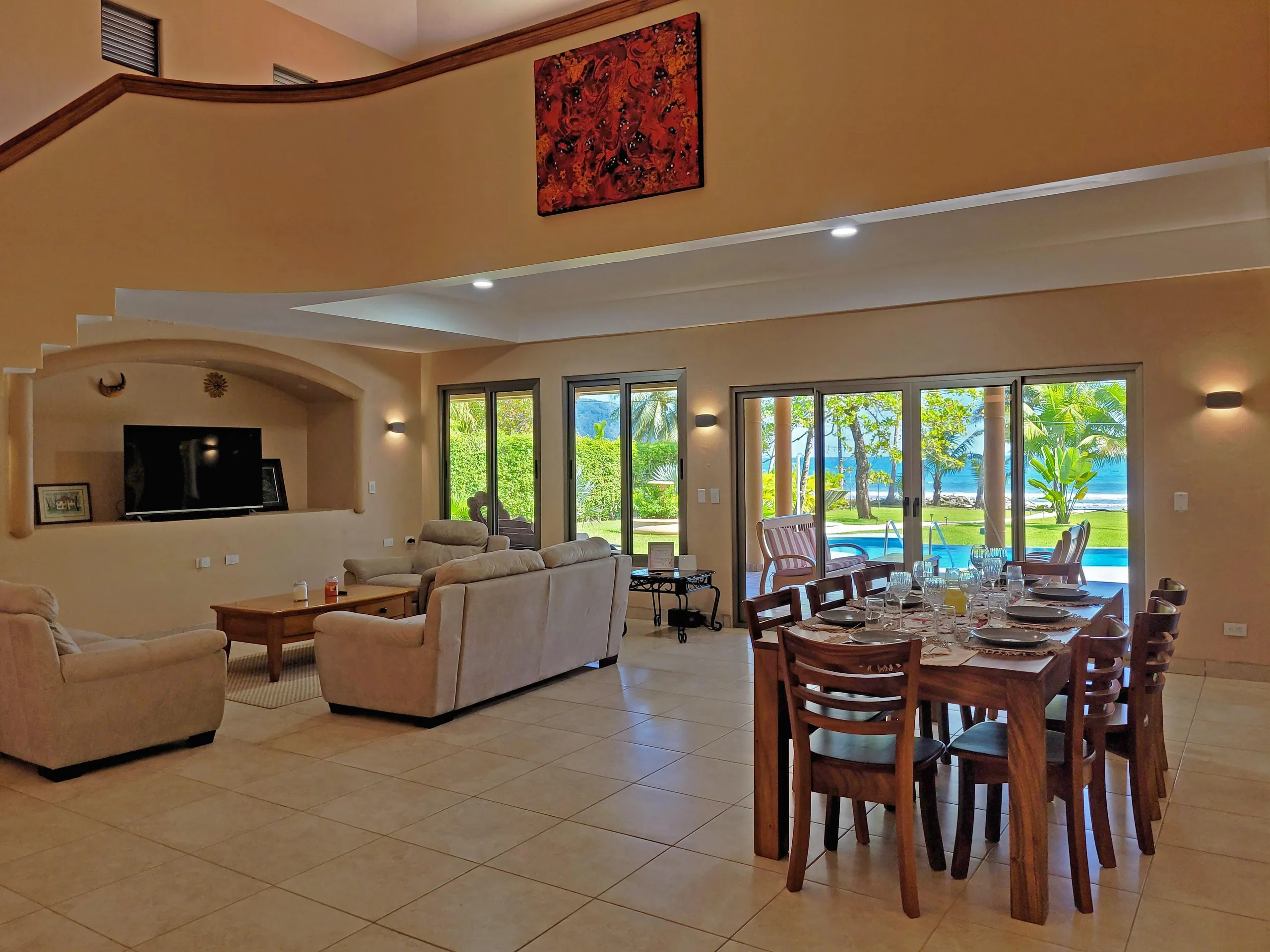 Los Delfines Beachfront Villa with Private Pool and Beach Access — photograph 7