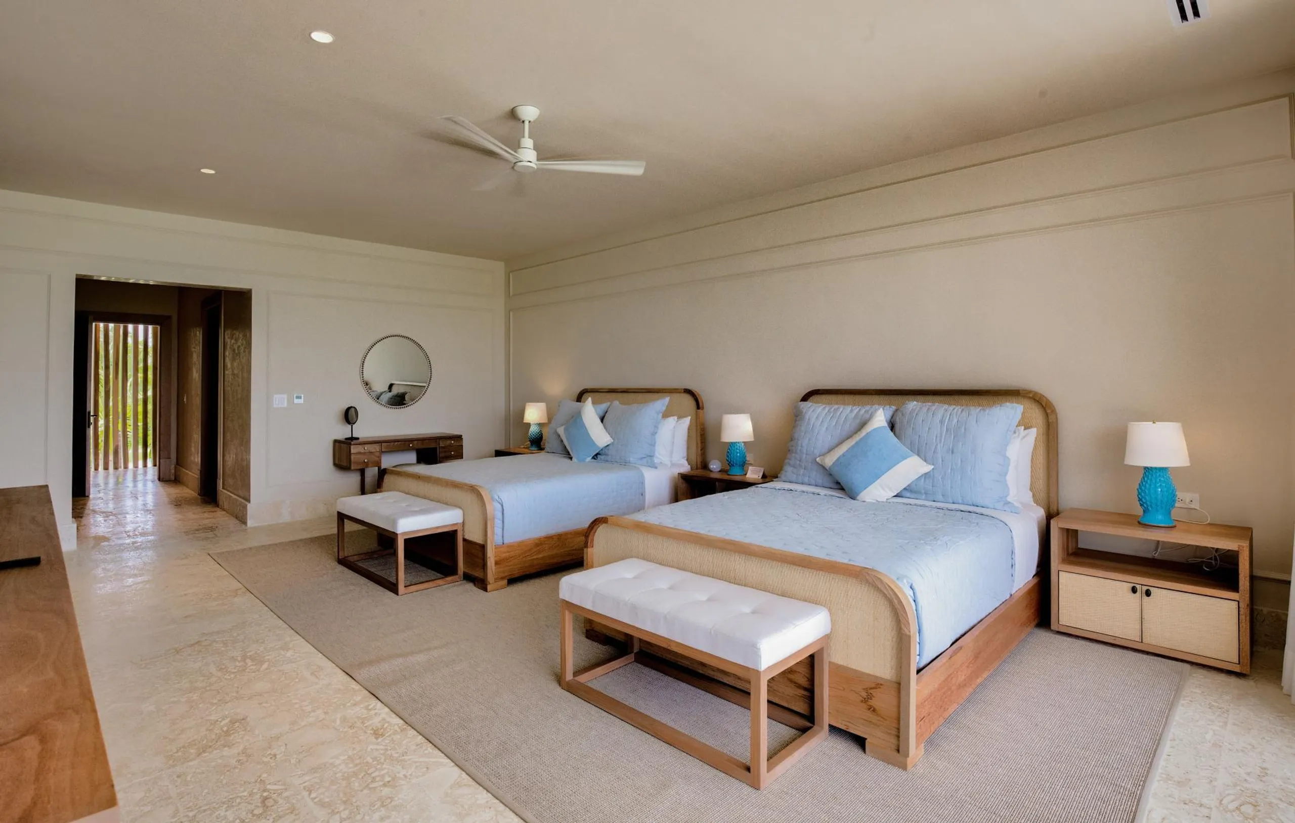 Luxurious 8-Bedroom Villa in Puntacana Resort with Private Pool and Easy Access to Beach Clubs — photograph 11