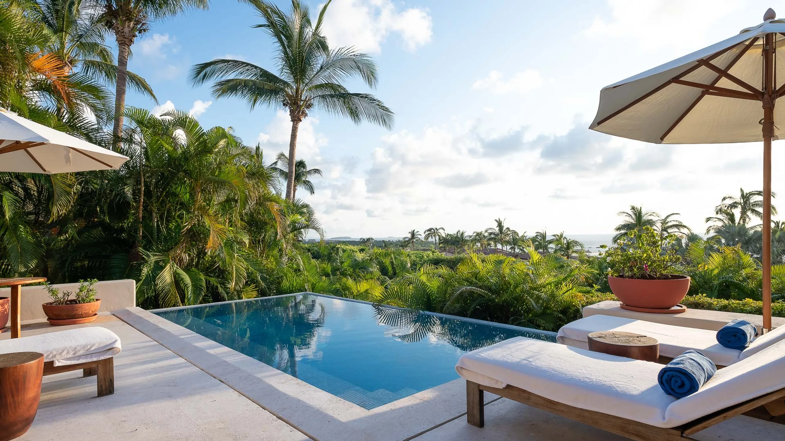 Exquisite Four Seasons Punta Mita Villa with Heated Pool, Jacuzzi & Ocean Views, Punta Mita