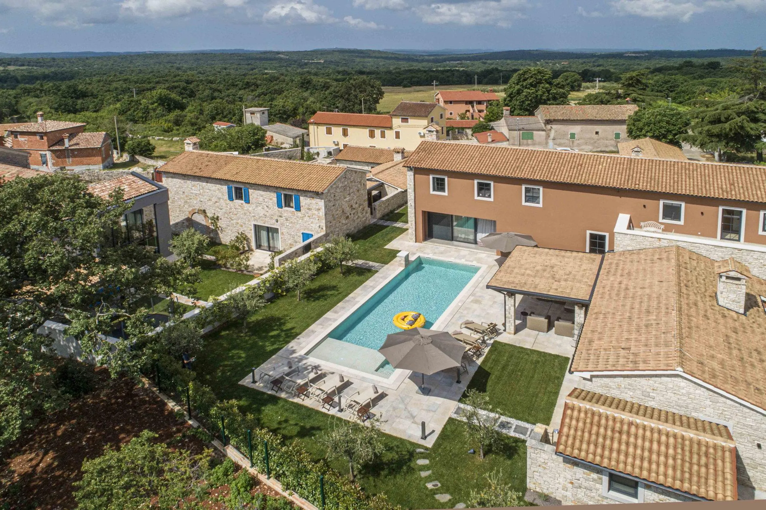 Stunning Historical Villa in Rovinj with Private Pool — photograph 4