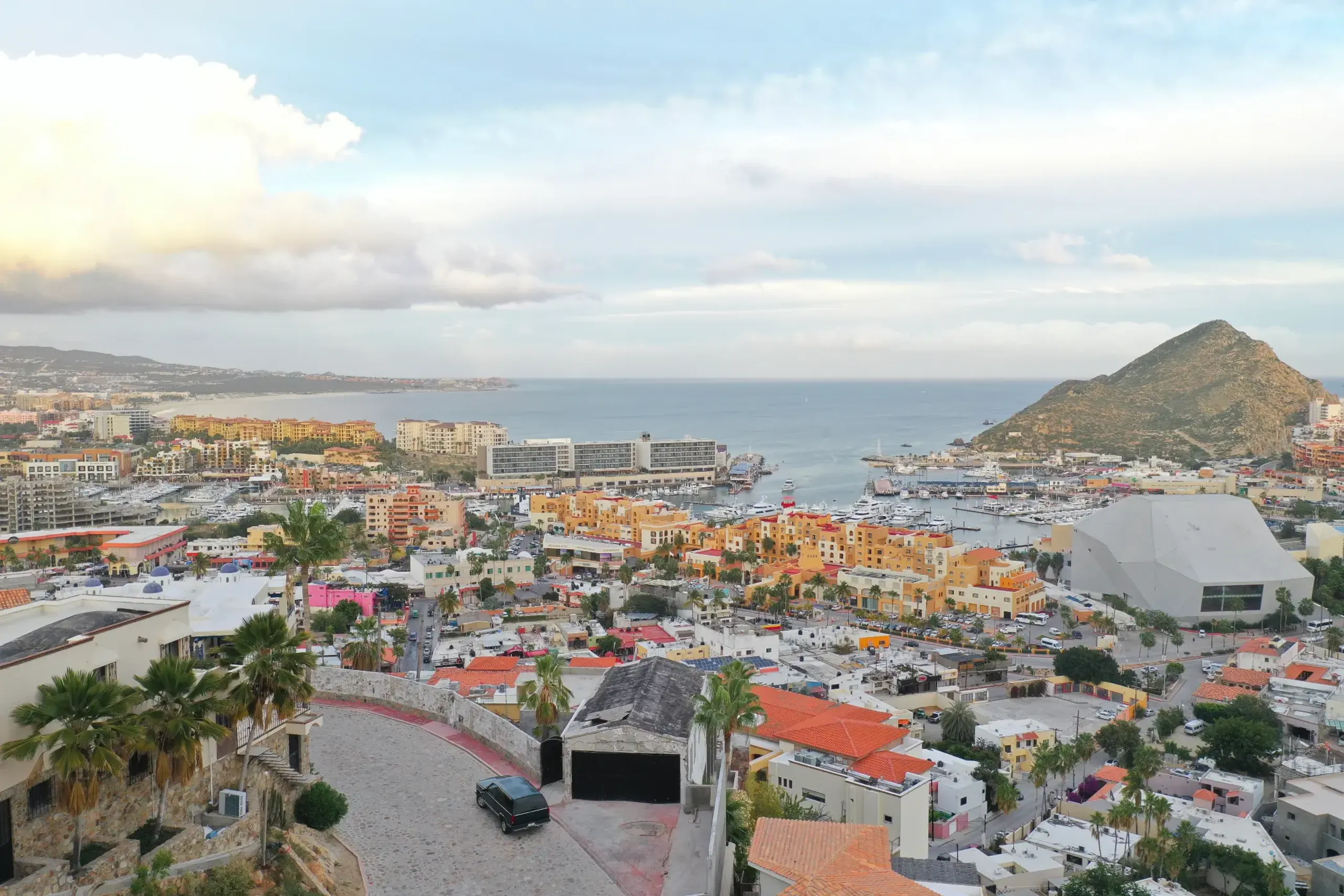 Pedregal Grandview Estate with Infinity Pool and Perfect VIews over the Marina — photograph 8