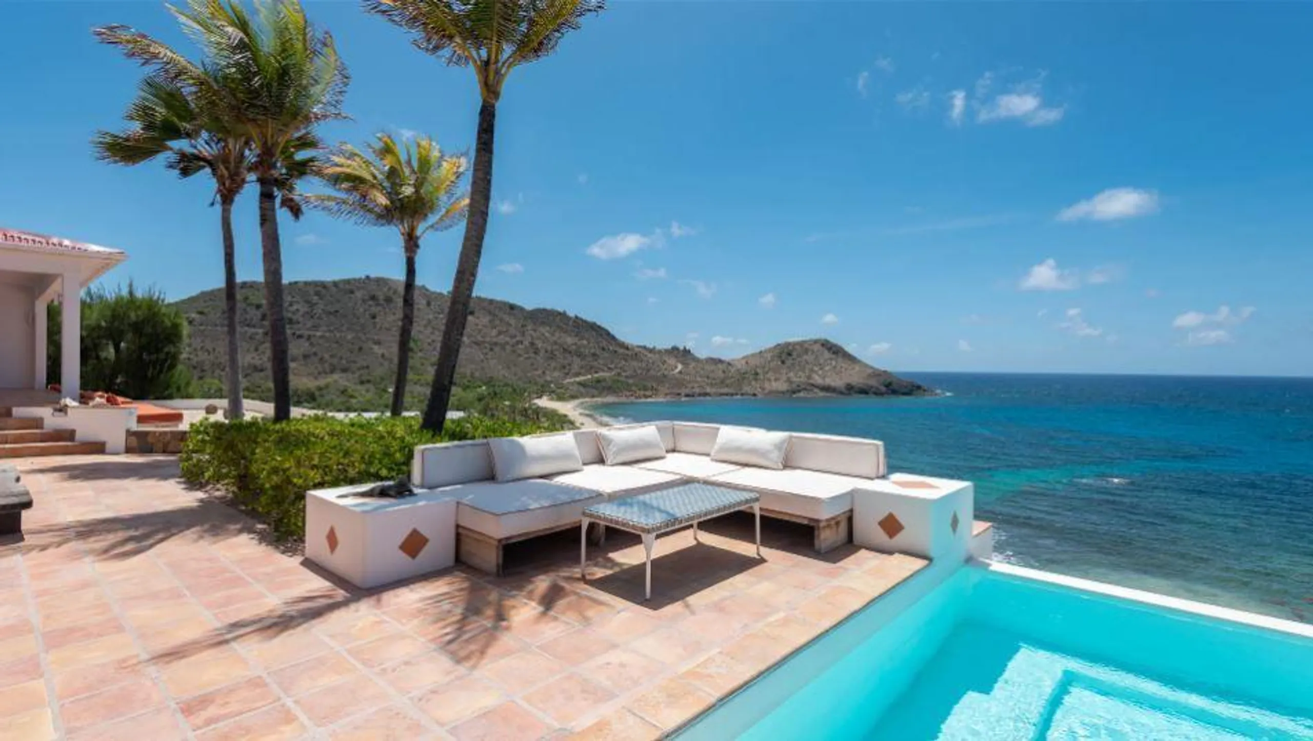 Chic Ocean View Villa with Private Pool in St. Barts — photograph 3