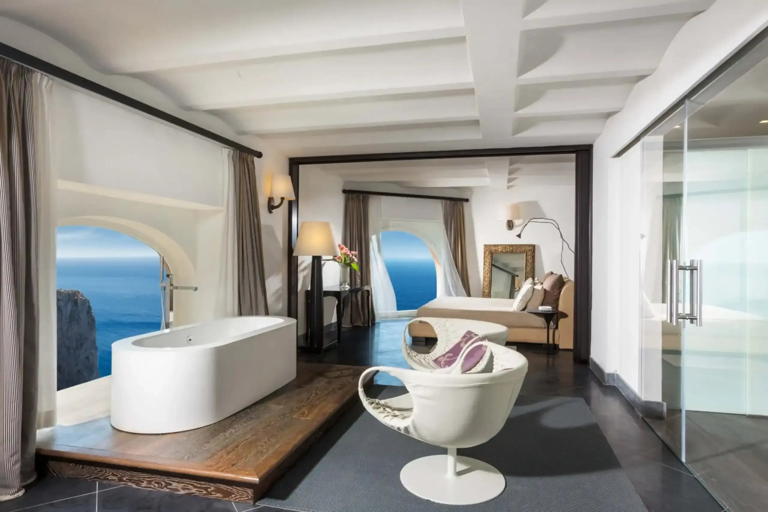 Exclusive Capri Villa with Pool and Sea Views — photograph 10