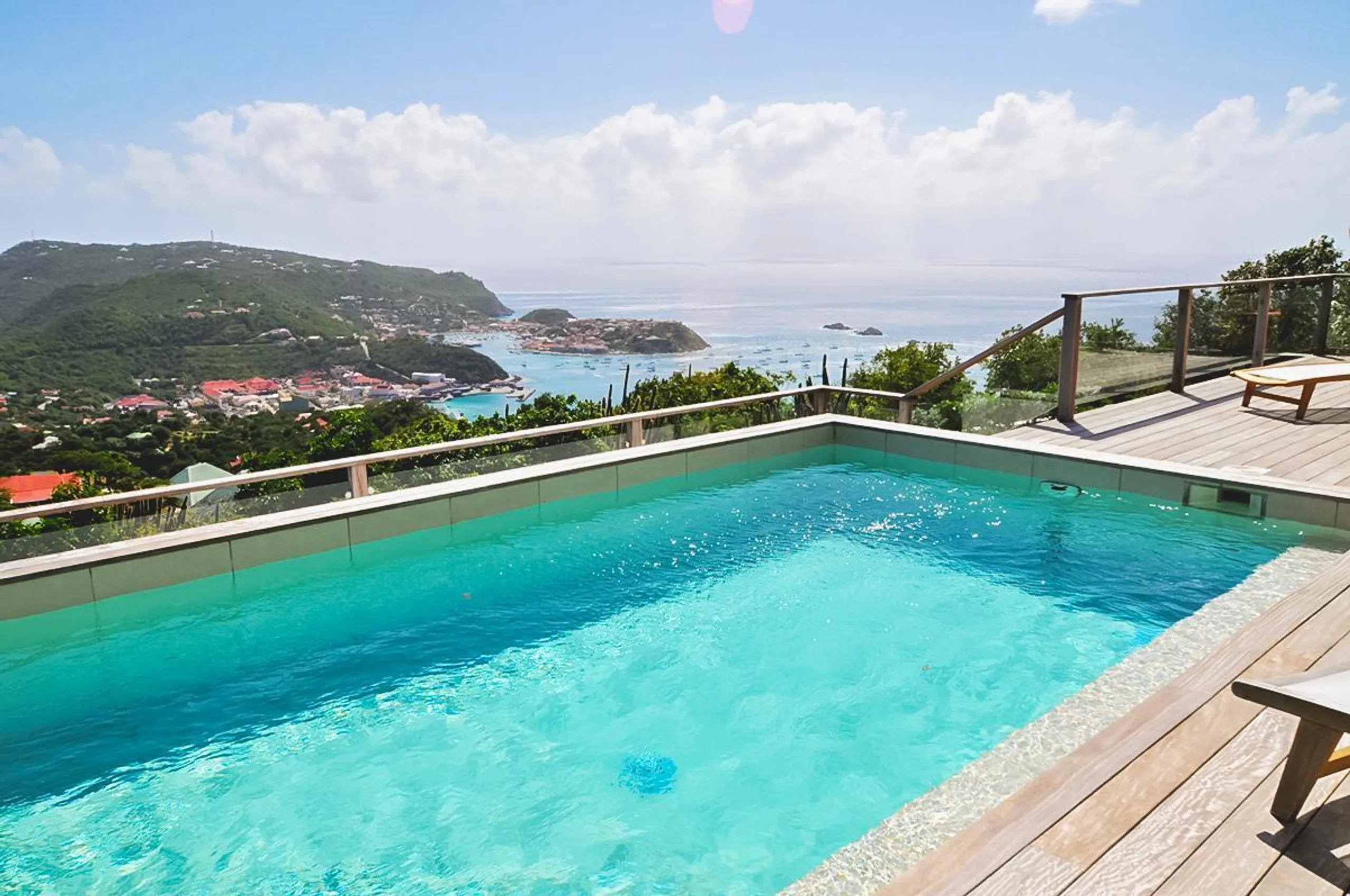 Deluxe Paradise Estate with Private Pool and Panoramic Ocean Views — photograph 6