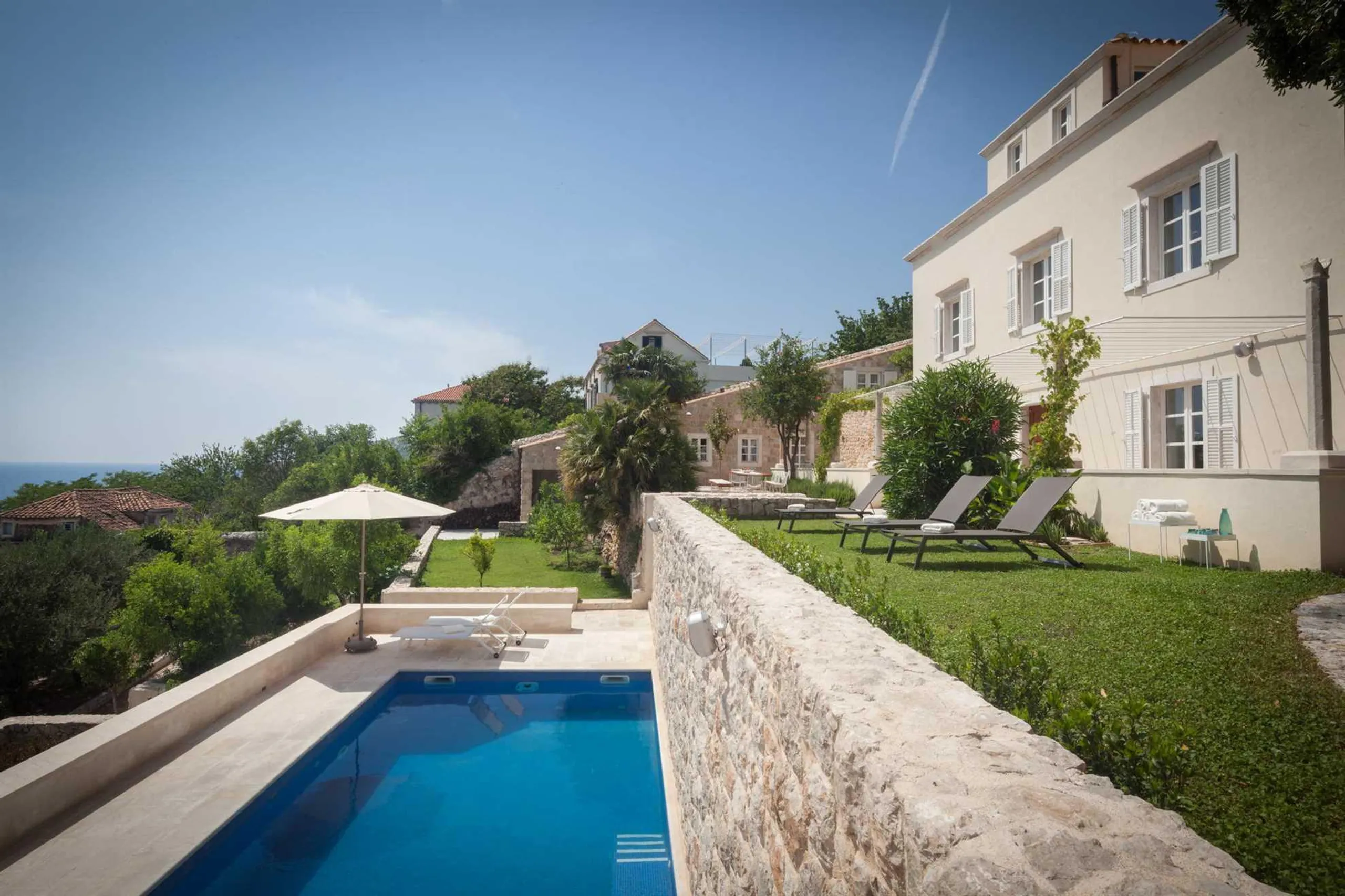Serene Villa in Dubrovnik with Swimming Pool, Dubrovnik