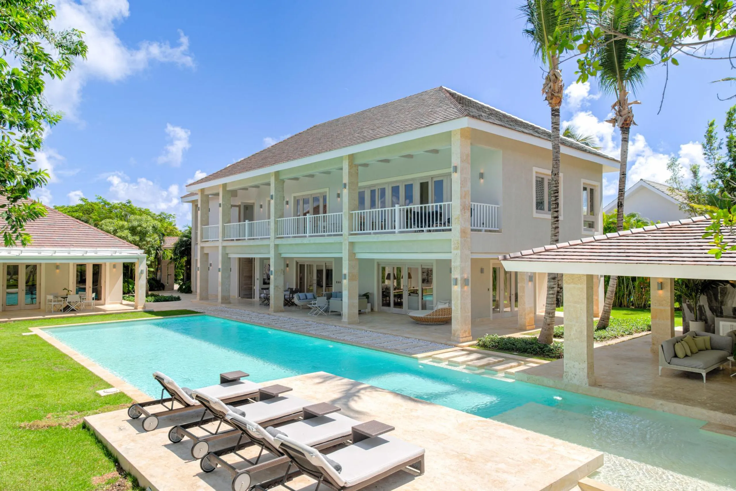 Gorgeous 6-Bedroom Villa with Private Pool Golf Course Views and Stunning Outdoor Spaces, Punta Cana