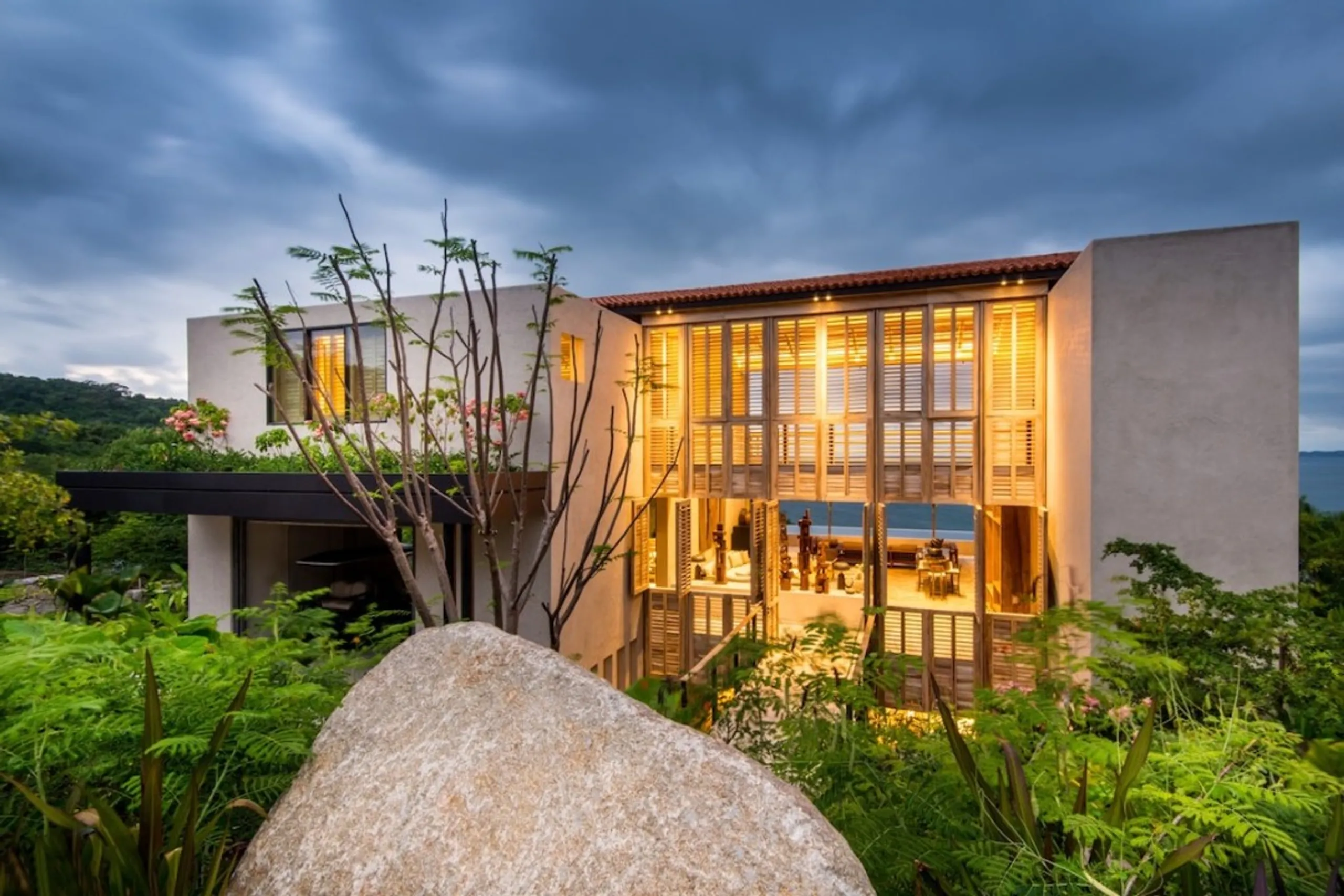 Contemporary Punta Mita Villa with Infinity Pool, Kayaks, Ocean Views, Gym & Beachfront Access, Punta Mita