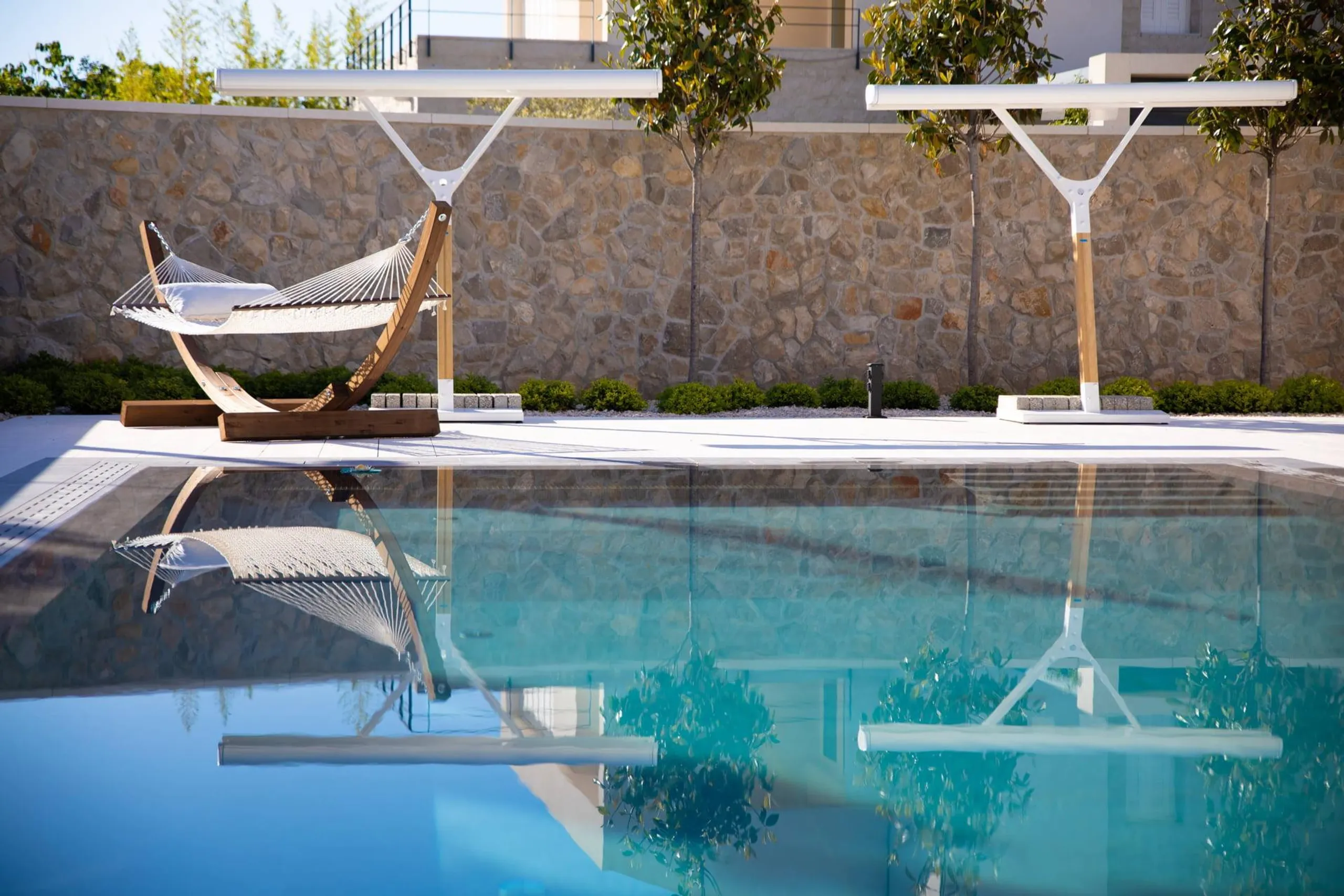 Magnificent Villa with Pool, Terrace, and Wine Cellar — photograph 6