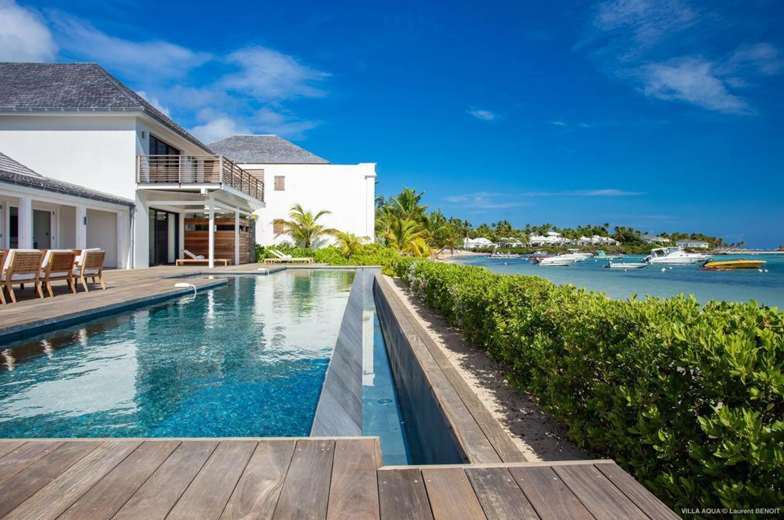 Exceptional Beachfront Villa with Private Pool and Panoramic View of Grand-Cul-de-Sac — photograph 8