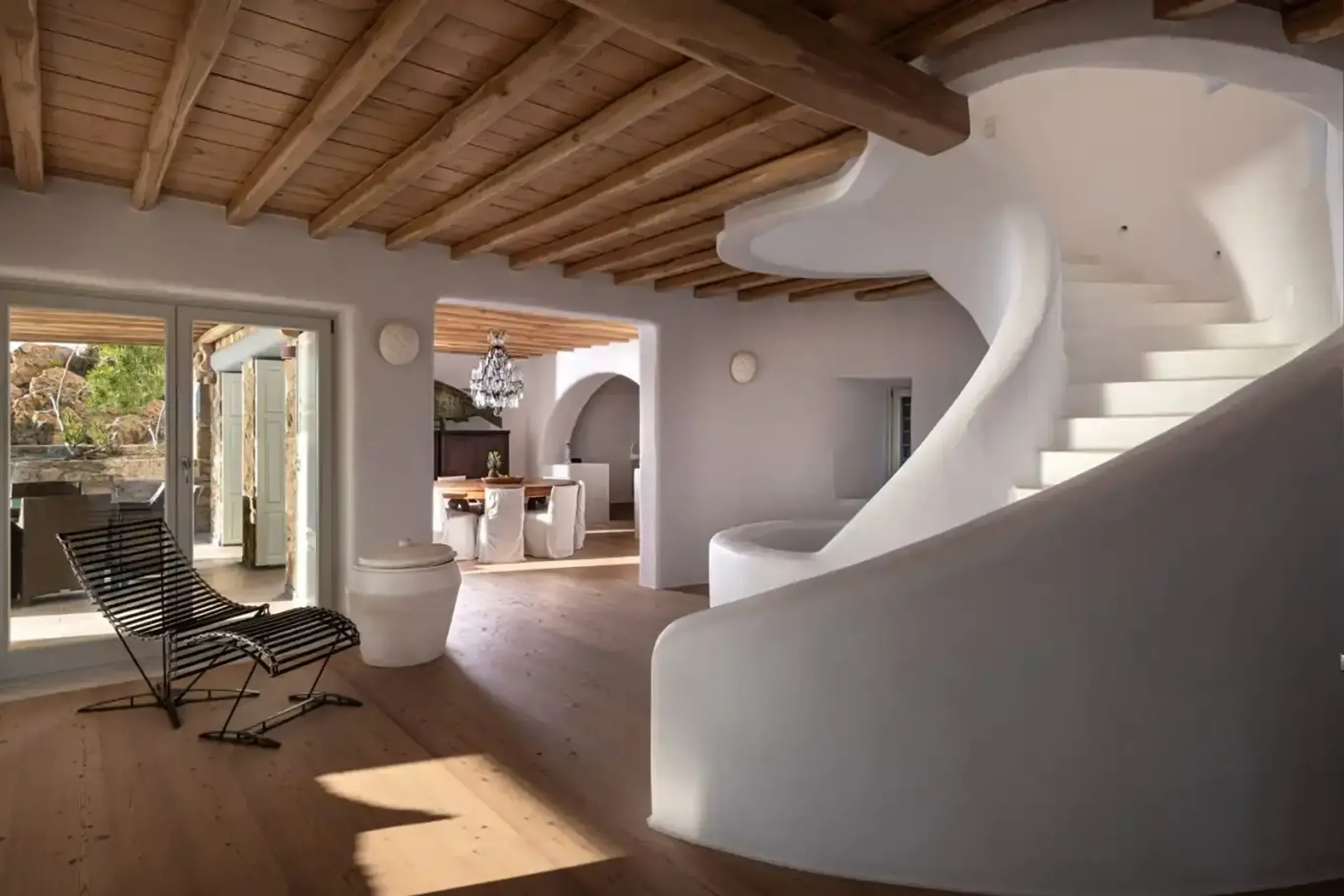 Grand Mediterranean-Style Villa with Pool and Aegean Sea Views — photograph 5