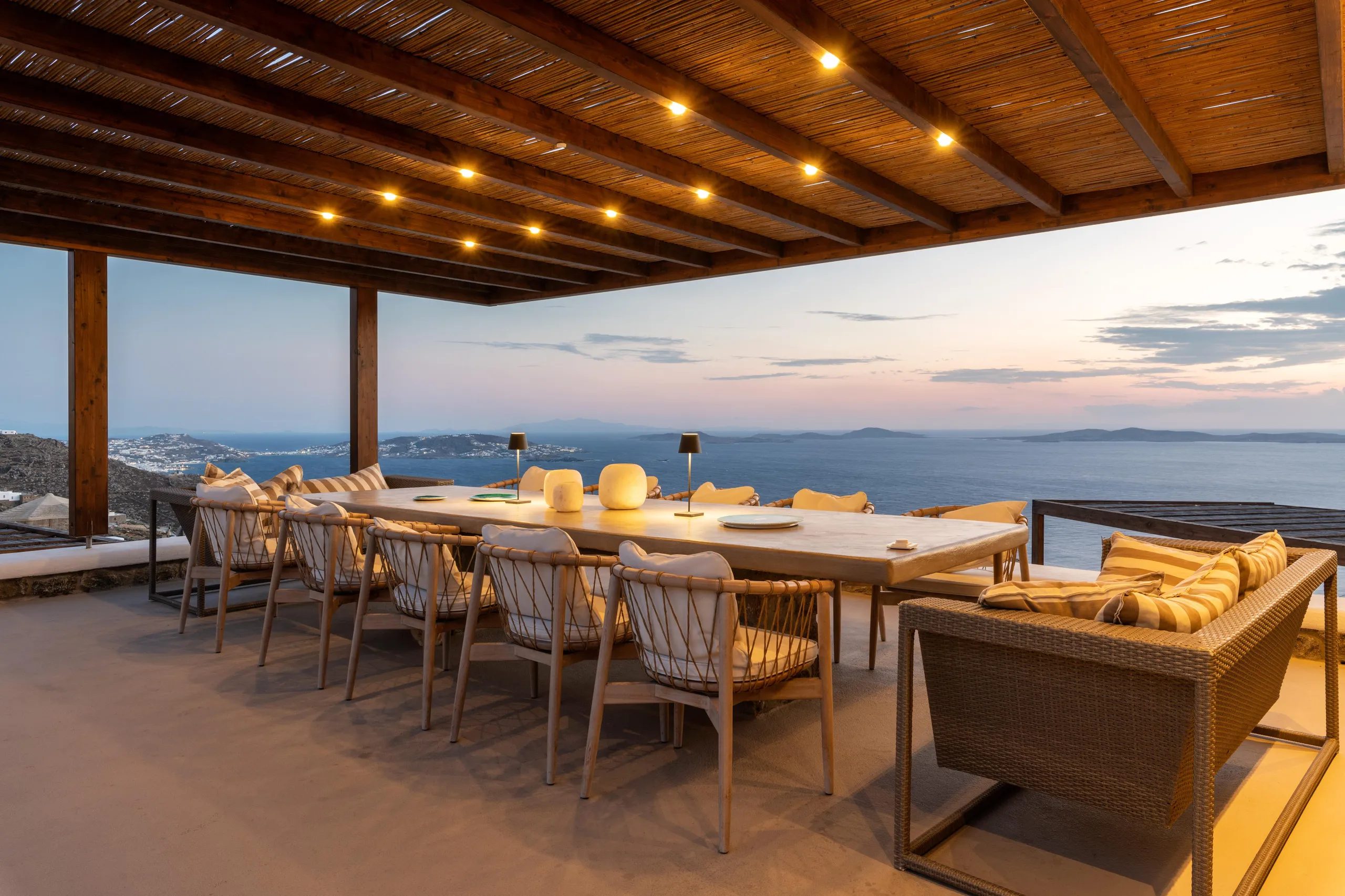 Deluxe Paradise in Fanari with Infinity Pool, Alfresco Jacuzzi and Aegean Sea Views — photograph 12