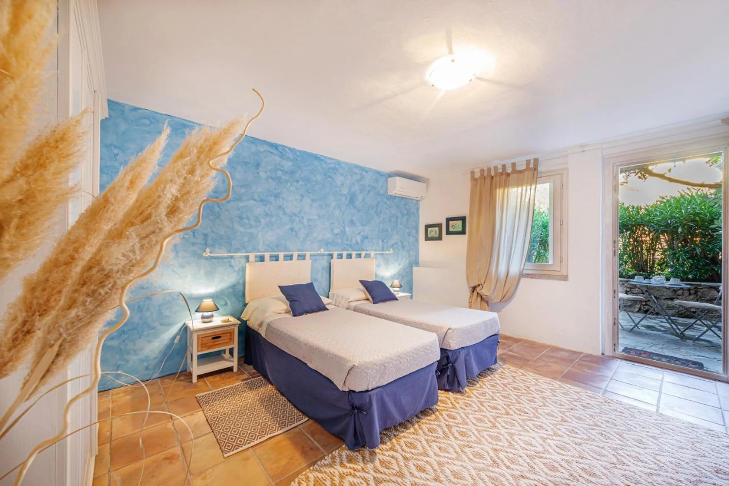 Glamorous Villa in Porto Rotondo with Pool and Garden — photograph 10