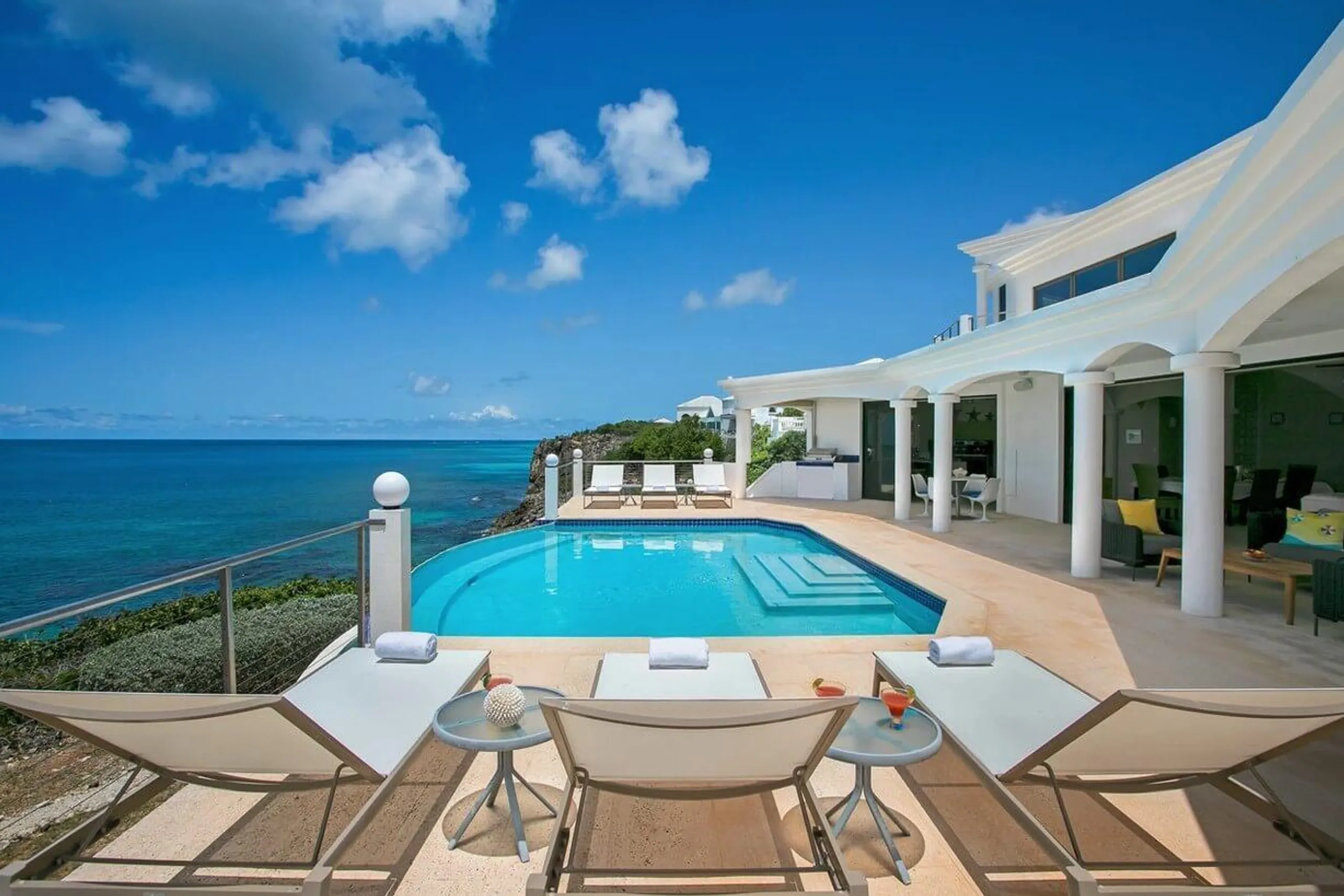Majestic Anguilla Oceanfront Villa with Infinity Pool & Panoramic Views — photograph 4