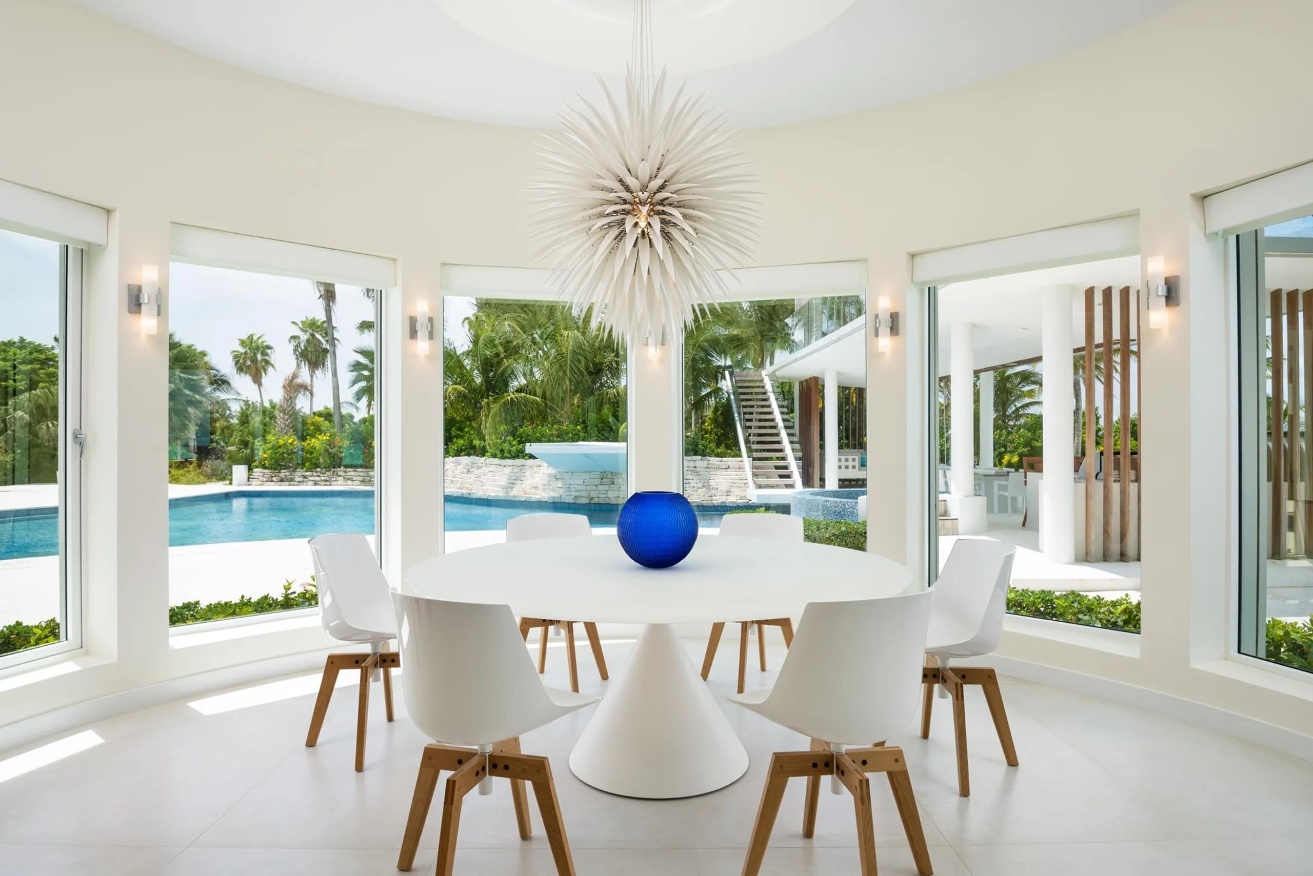 Sun, Sand, and Relaxation at a Luxe Waterfront Haven in Turks and Caicos — photograph 10