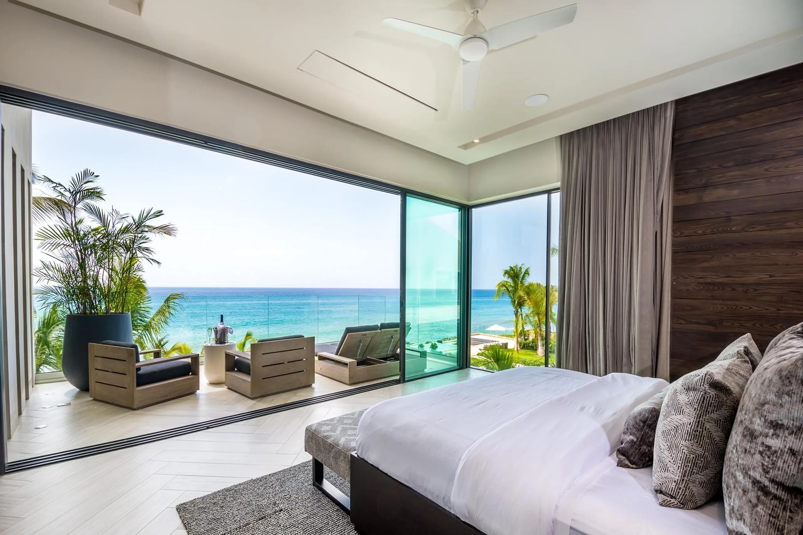 Casa de Campo's Modern Masterpiece Villa with Stunning View of the Ocean — photograph 12