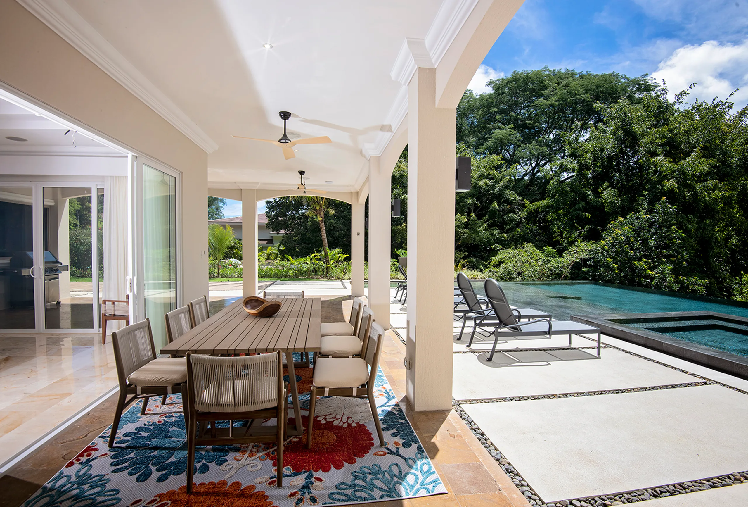 Stunning Costa Rica Villa with Private Infinity Pool, Jacuzzi, and Ocean Views — photograph 6
