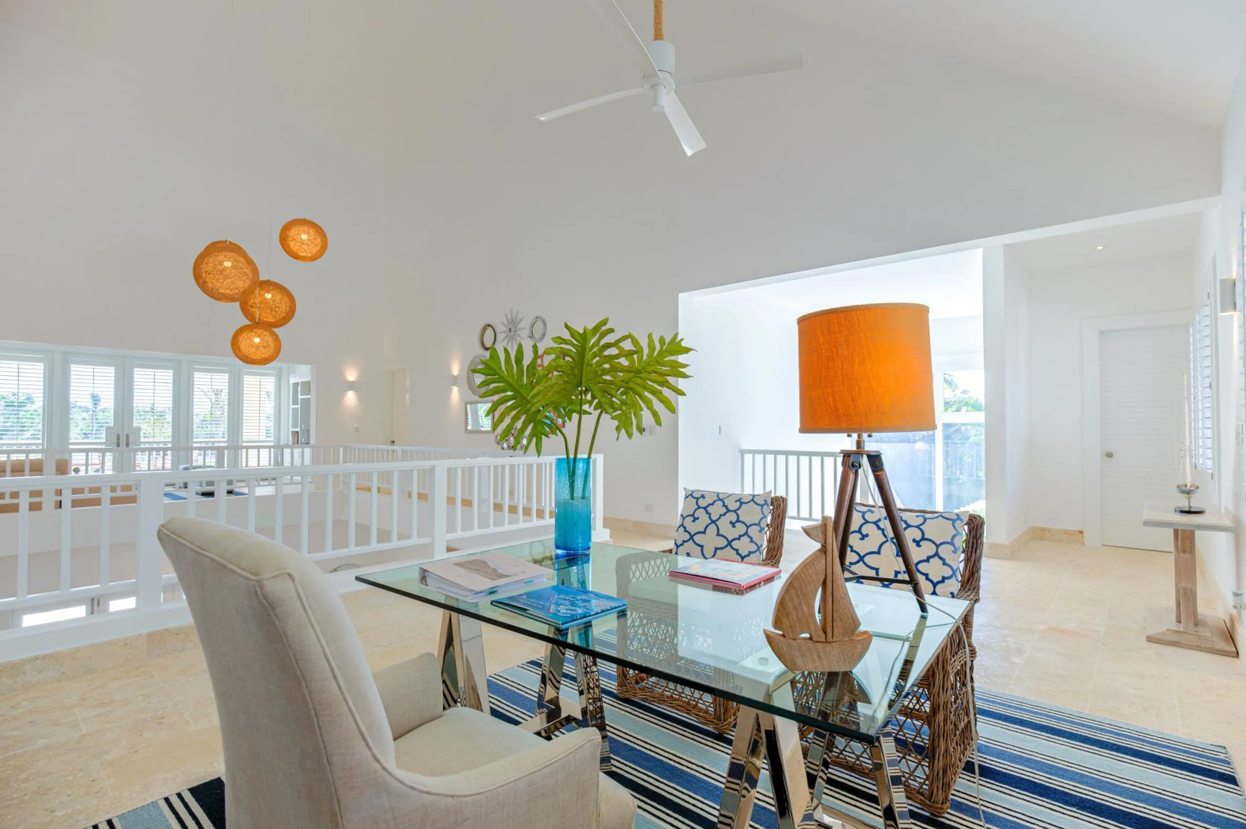 Resplendent Five Bedroom Villa with Privaate Pool and Scenic Views — photograph 12