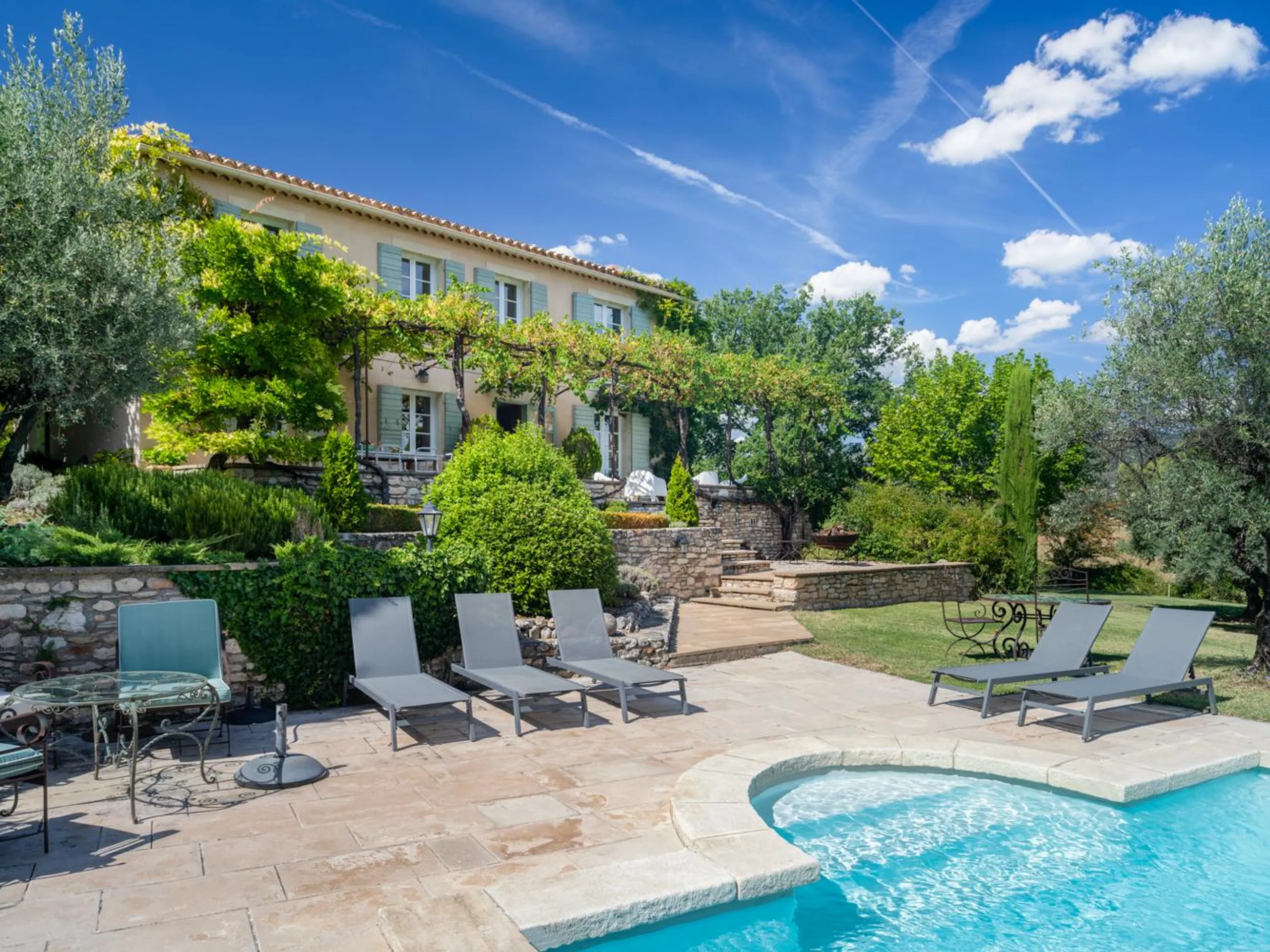 Rustic 6Bedroom Villa with Private Villa with Pool and Gardens — photograph 3