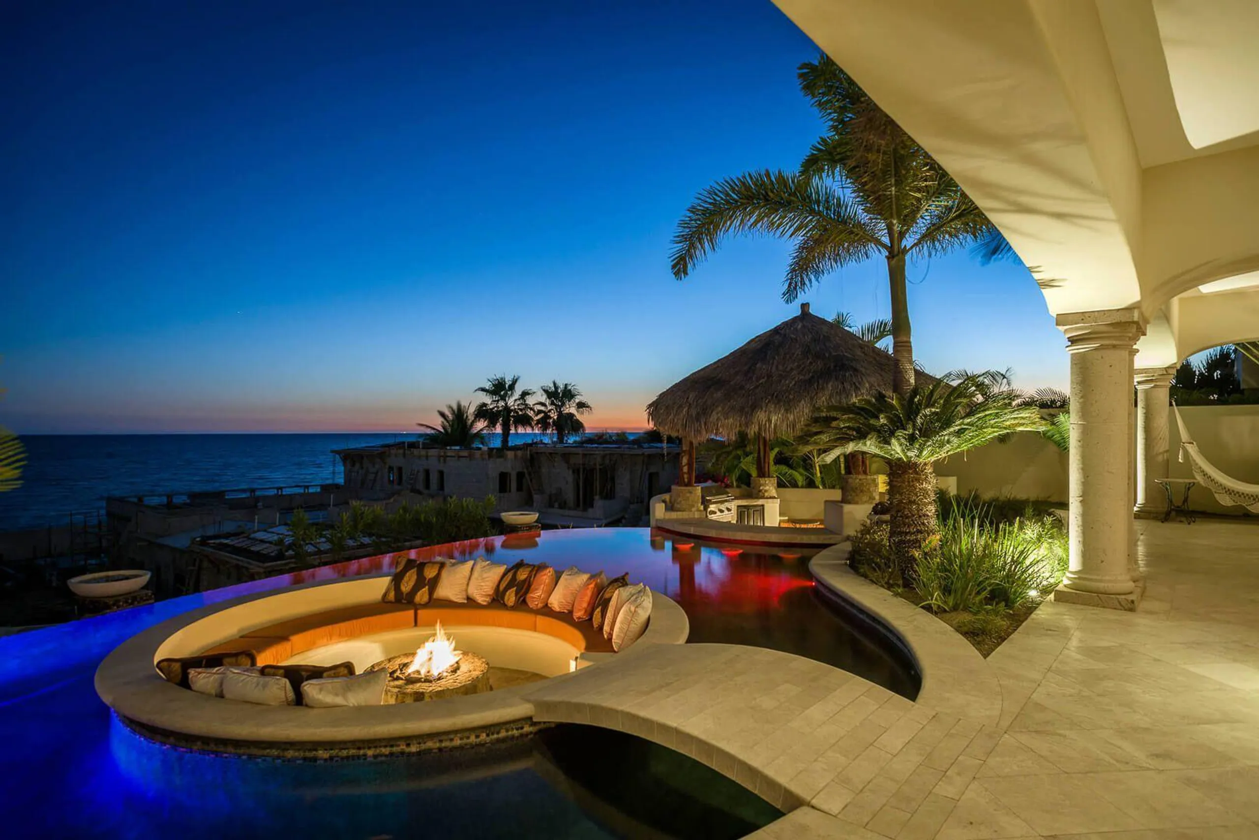 Gorgeous Infinity Pool with Fire Pit in El Encanto — photograph 8