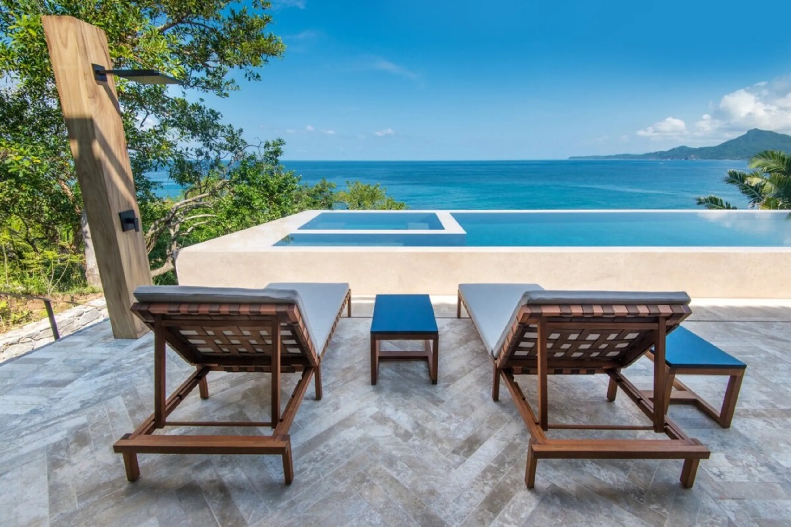 Contemporary Punta Mita Villa with Infinity Pool, Kayaks, Ocean Views, Gym & Beachfront Access — photograph 5
