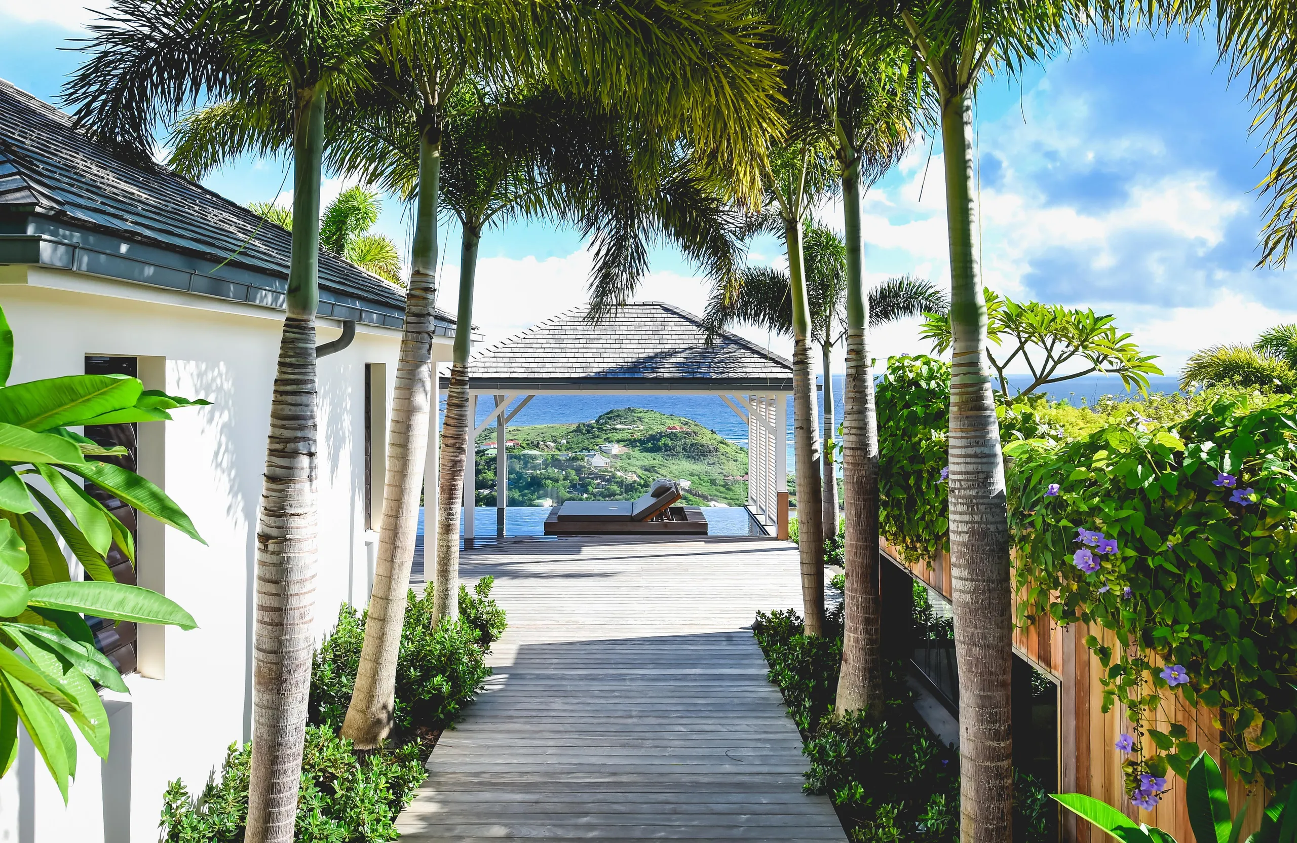 Elegant Seaview Villa with Private Pool and Fitness Room — photograph 8