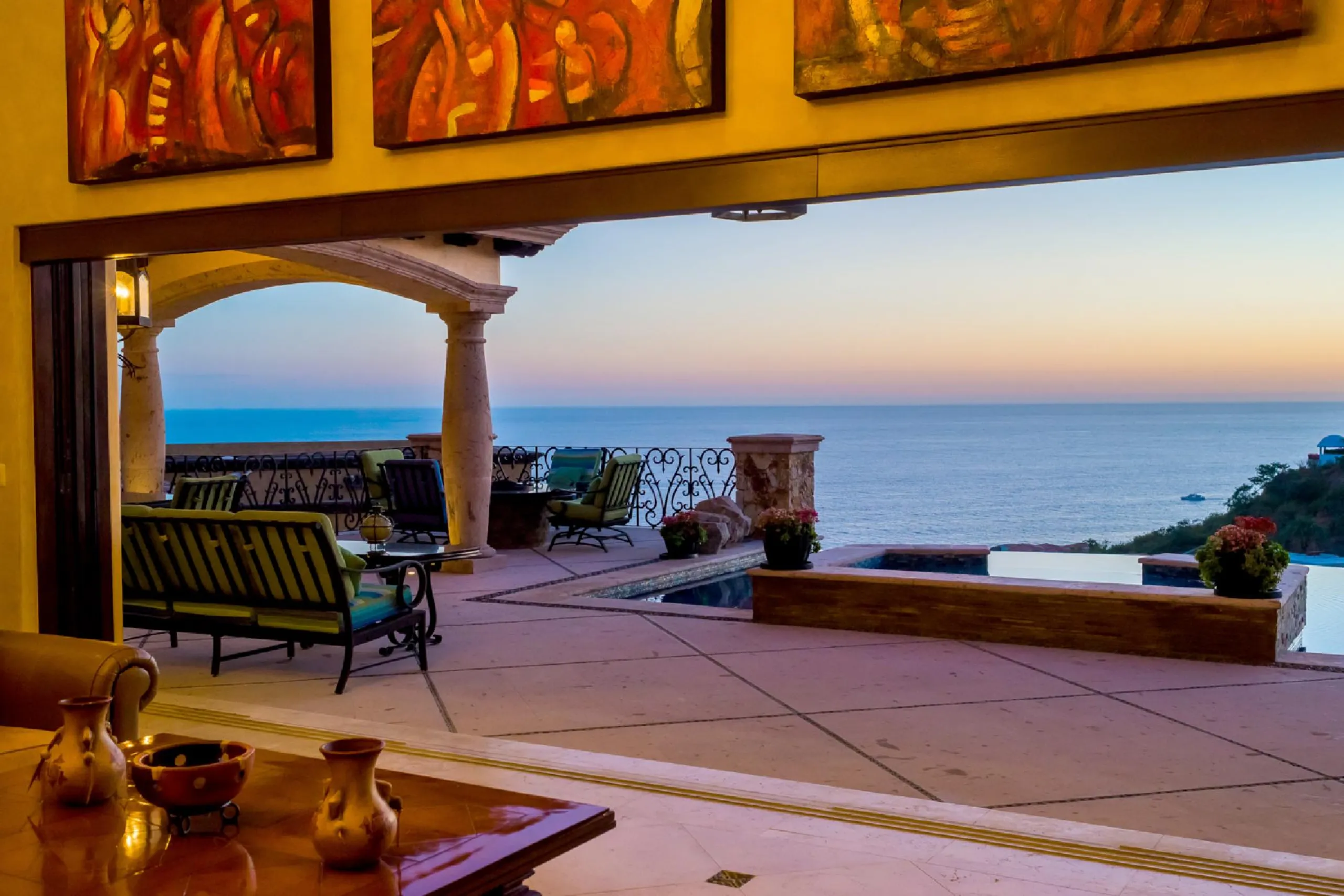 Mexican Colonial Los Cabos Estate with Infinity Pool and Ocean Views — photograph 6