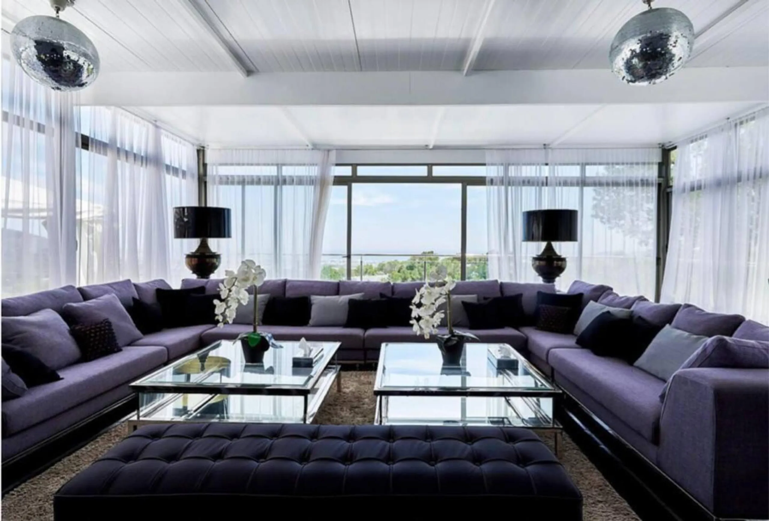Tranquil Spacious Villa with Private Pool and Old Ibiza Town Views — photograph 9