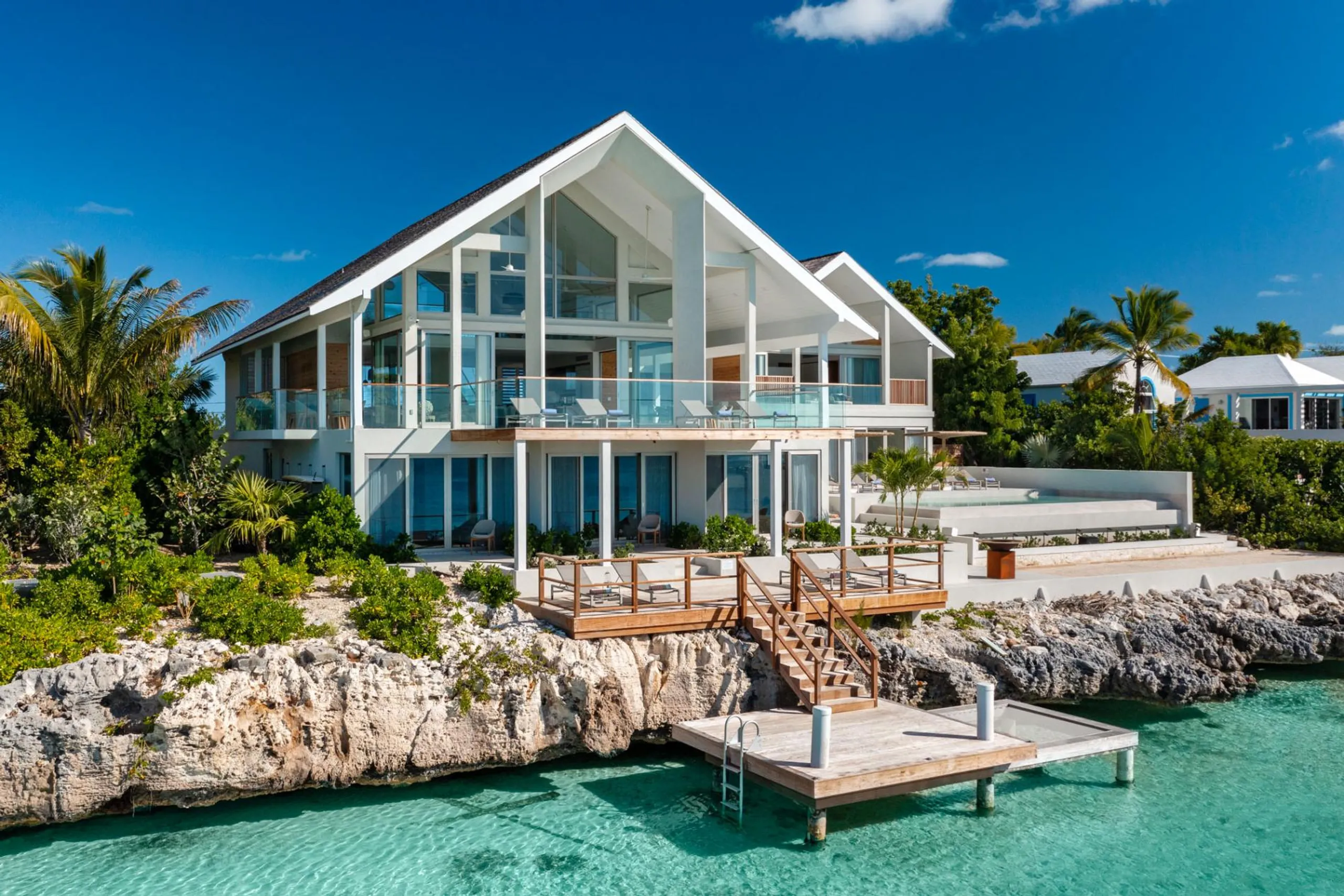 Exceptional Oceanfront Retreat with Infinity Pool and Landscaped Garden, Providenciales