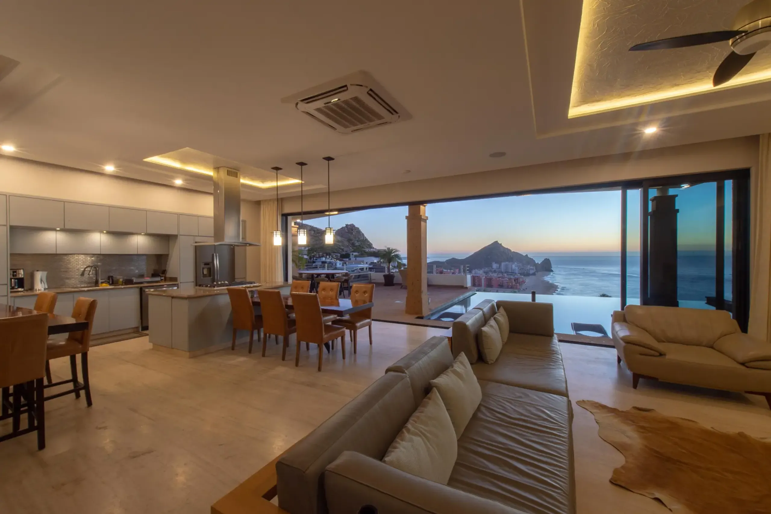 Palatial Cabo San Lucas with Edgeless Pool, Firepit, and Ocean Views — photograph 12
