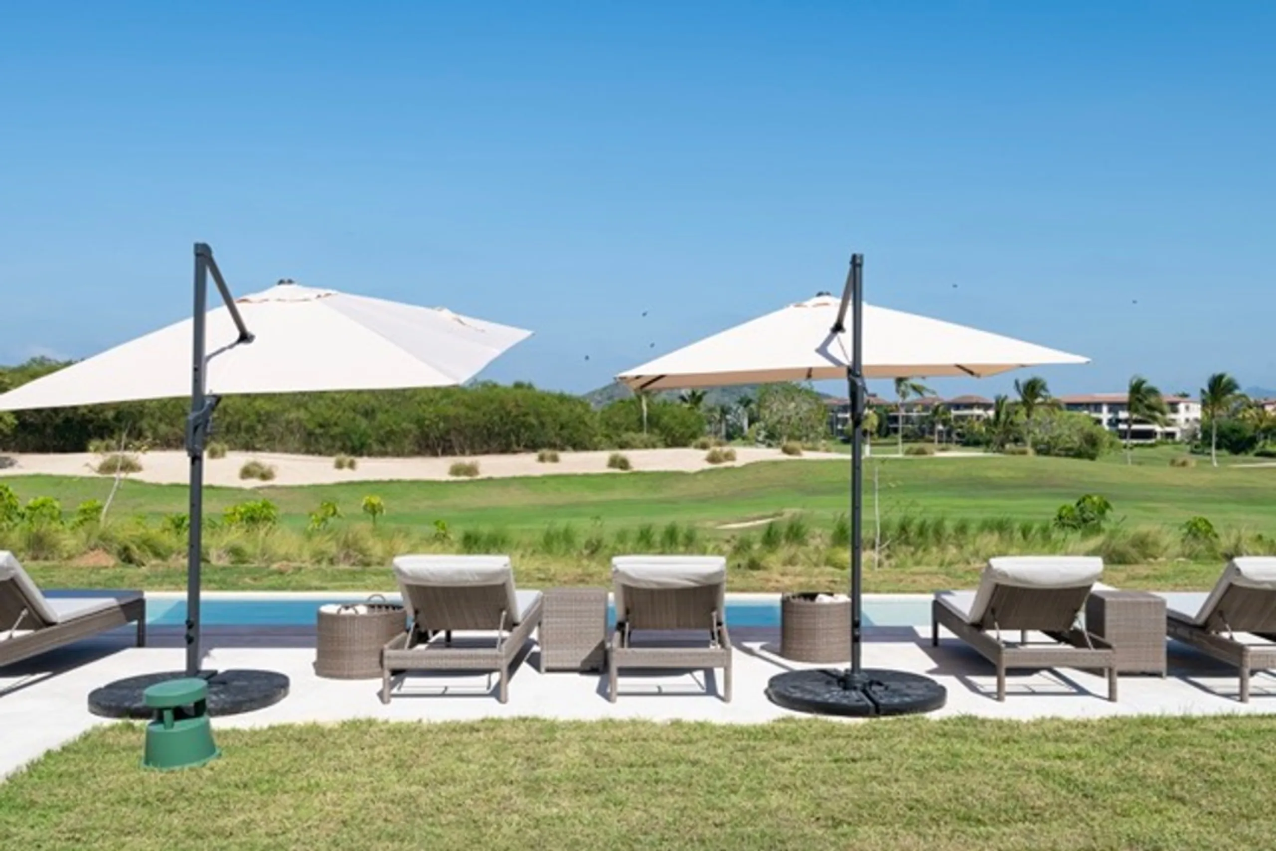 Refined Punta Mita Villa with Pool, Jacuzzi & Full Staffed Service — photograph 3