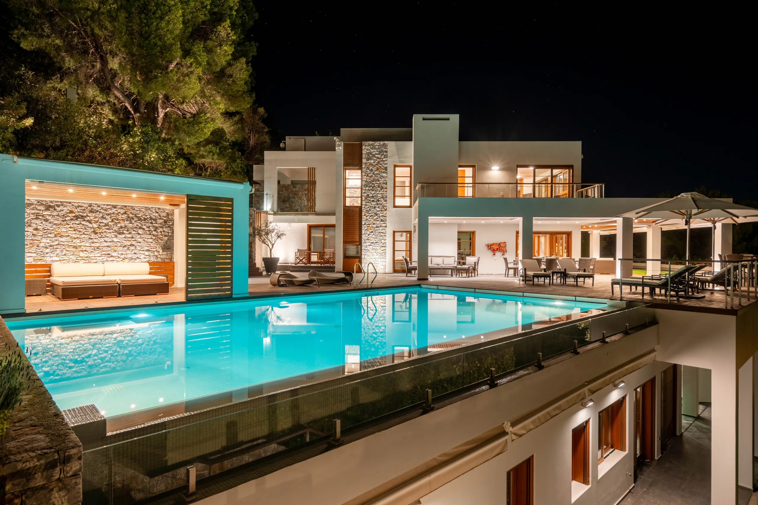 Grandiose Modern Villa with Pool and Stunning Views of Aegean Sea — photograph 5