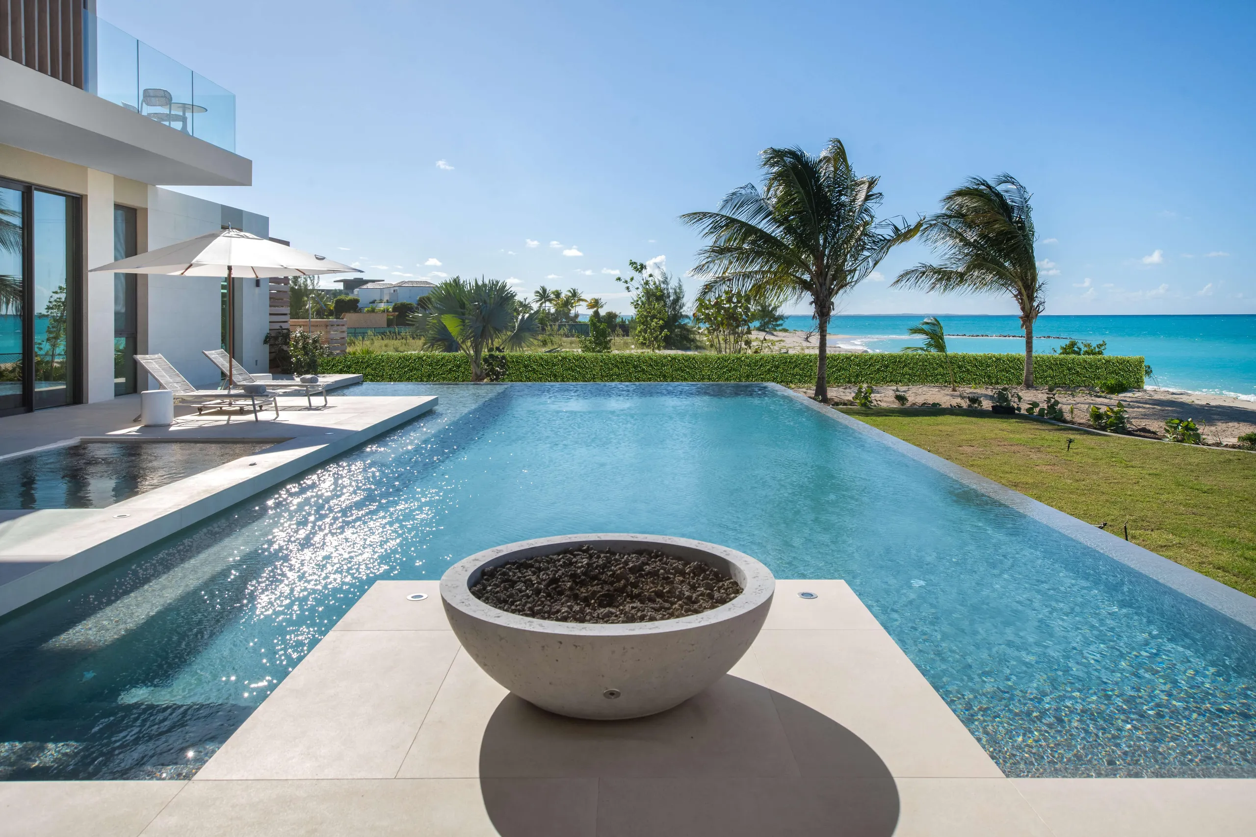 Plush and Artisinal Grace Bay's Finest Villa with Private Pool and Wraparound Views — photograph 3