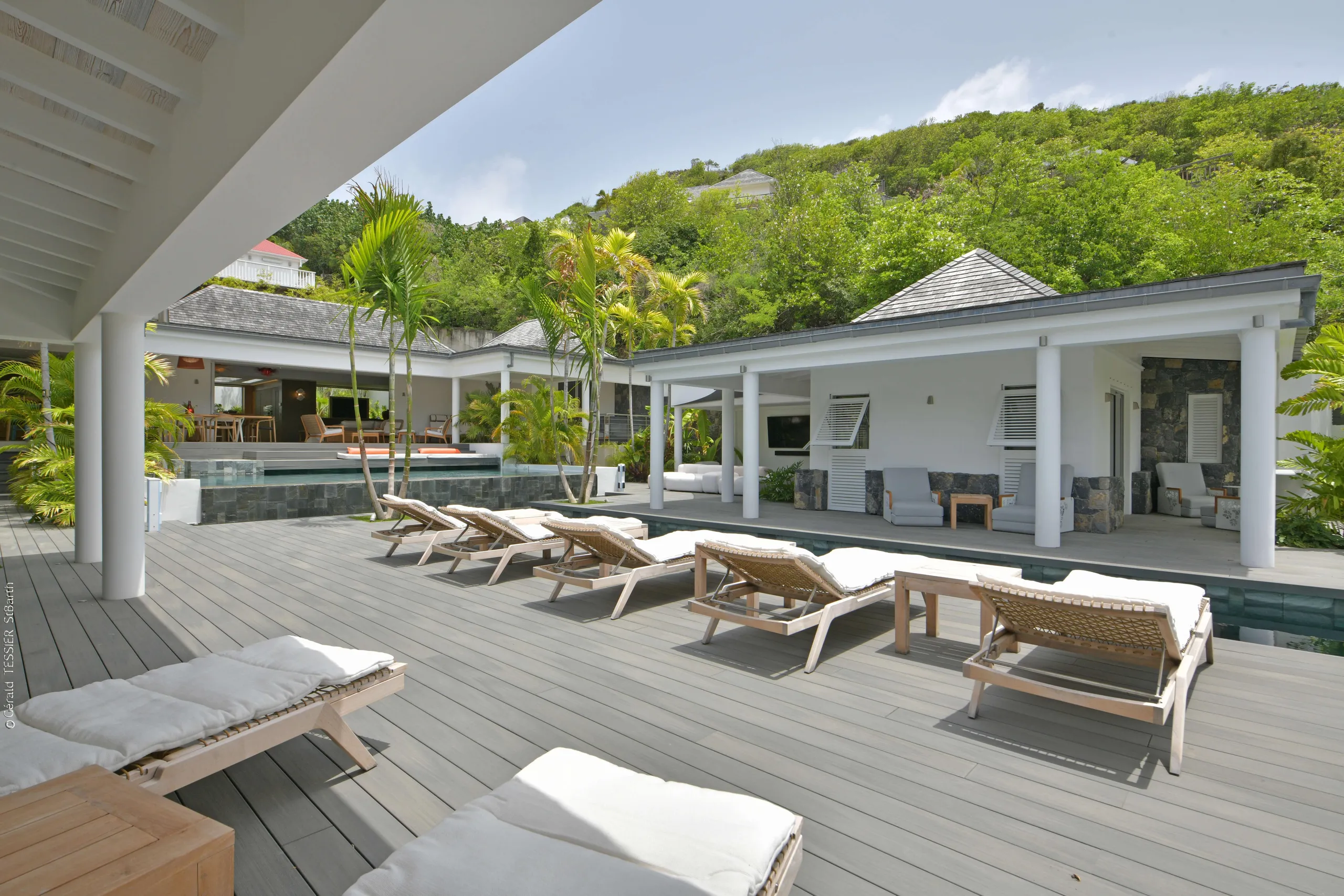 Caribbean Dream: Experience Opulence and Privacy at this Luxury Villa — photograph 11