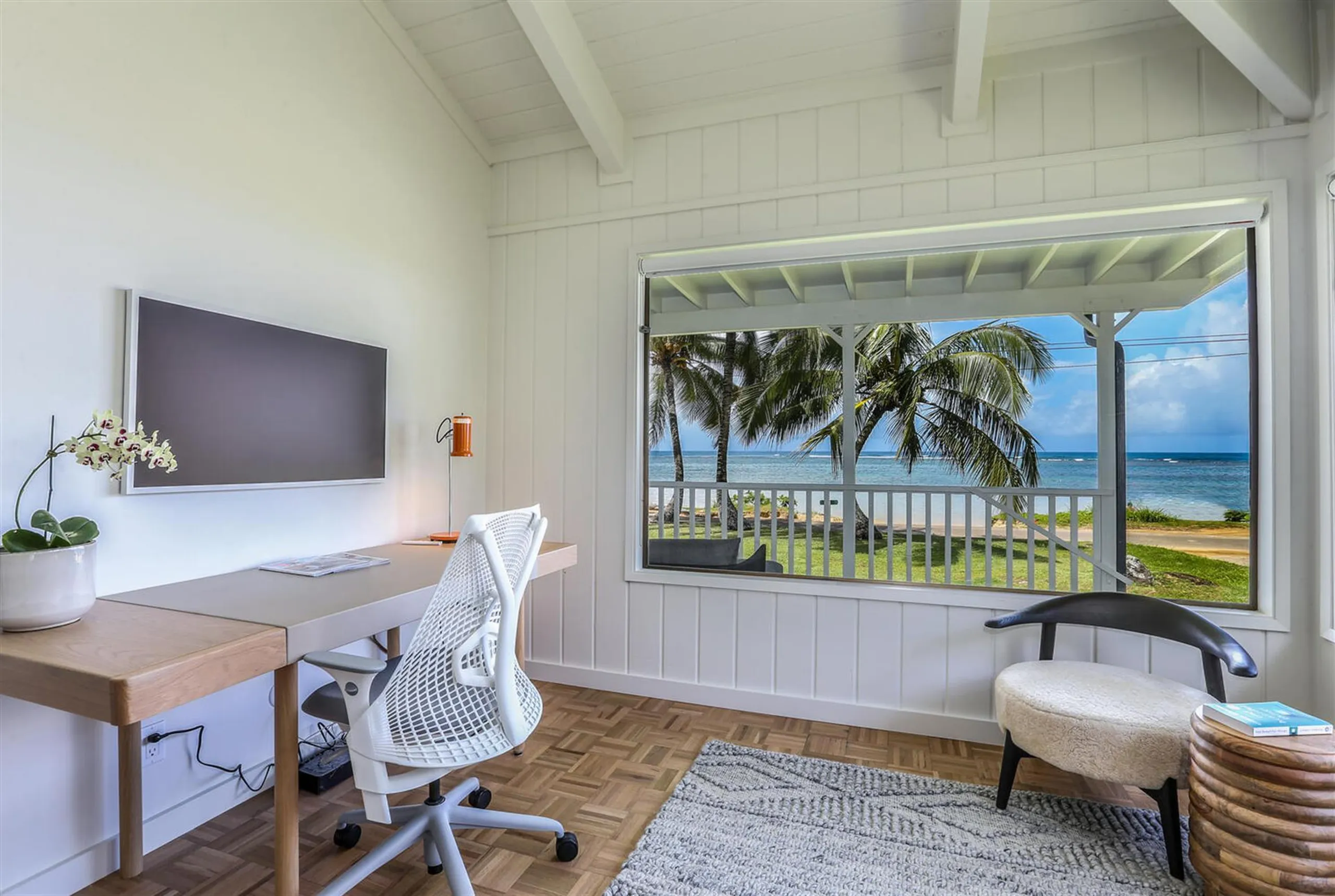 Kauai North Shore Ocean Front Villa with Stunning Ocean Views — photograph 12