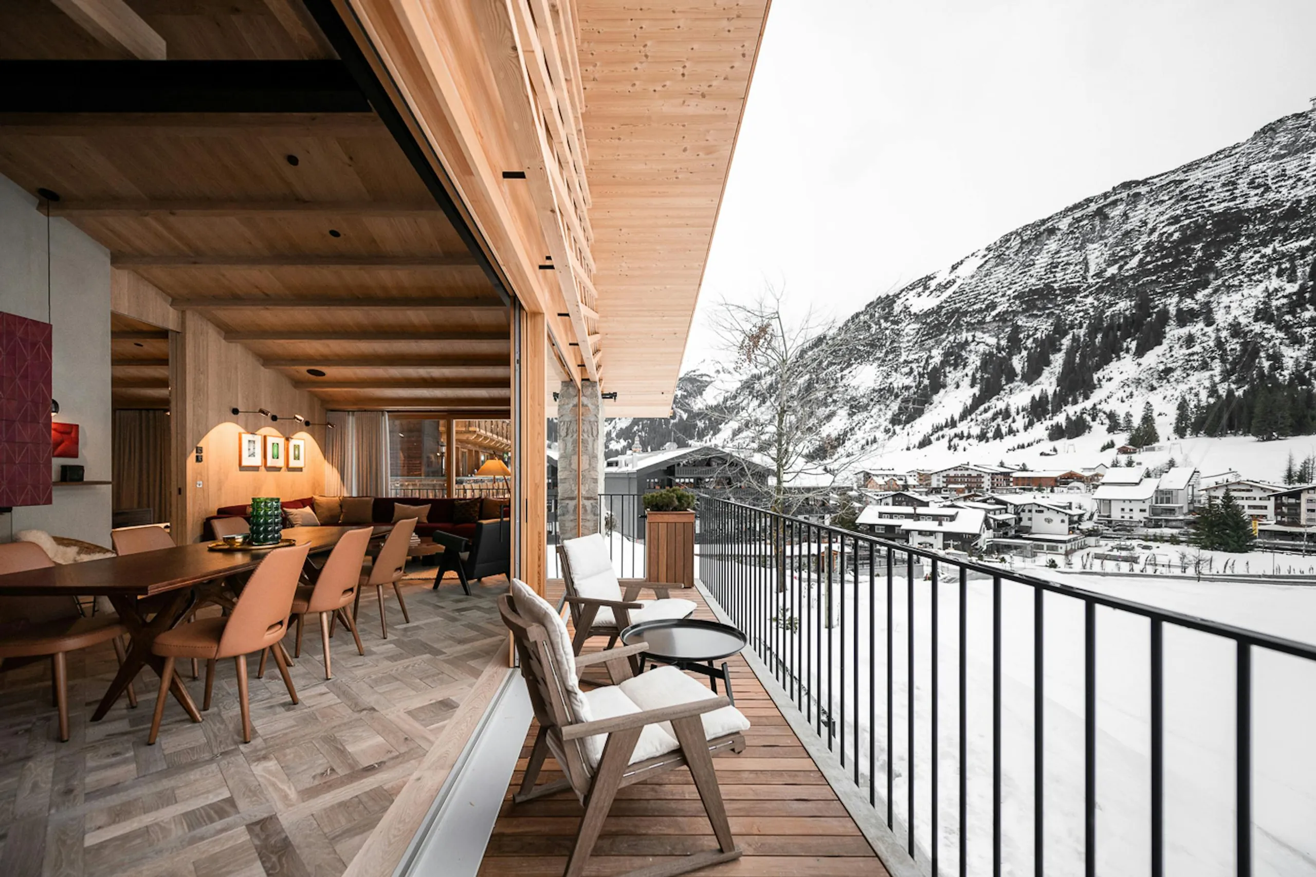 Luxury Lech Chalet with Home Theater and Game Room — photograph 3
