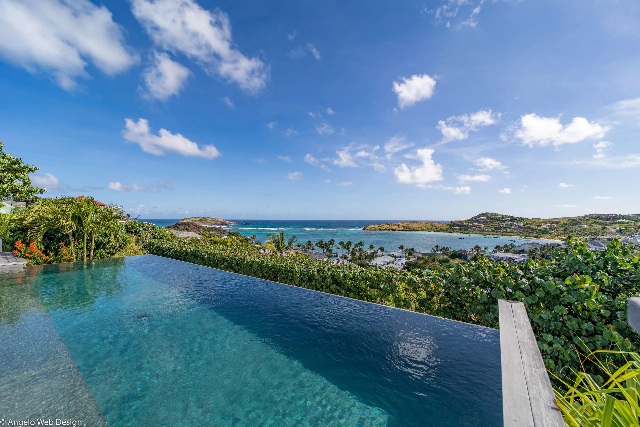 Aesthetic Sophistication: Elegant Holiday Villa with Infinity Pool in St. Barths — photograph 4