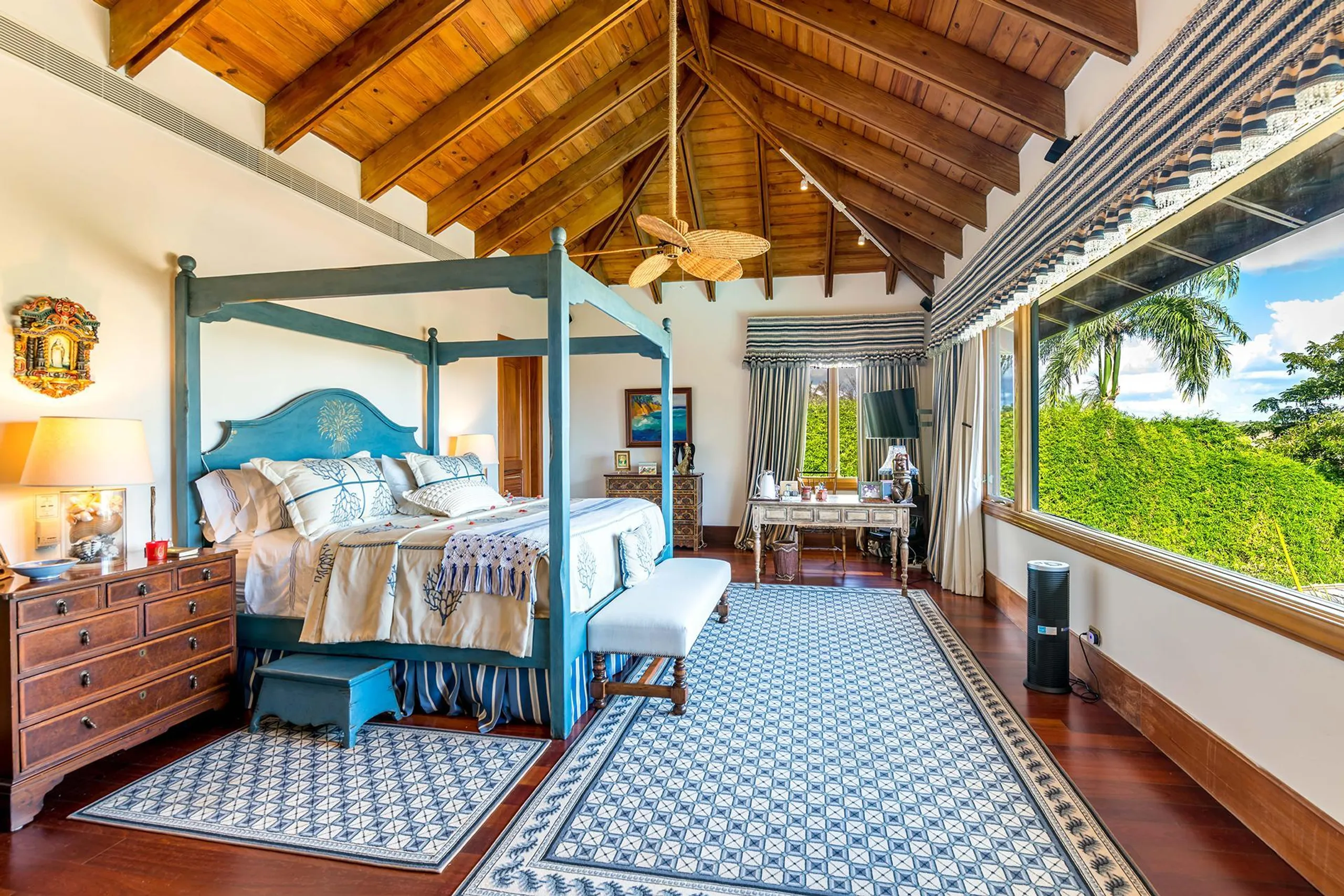 Immaculate Two-Storey Villa with Private Pool and Chavón River Views — photograph 12