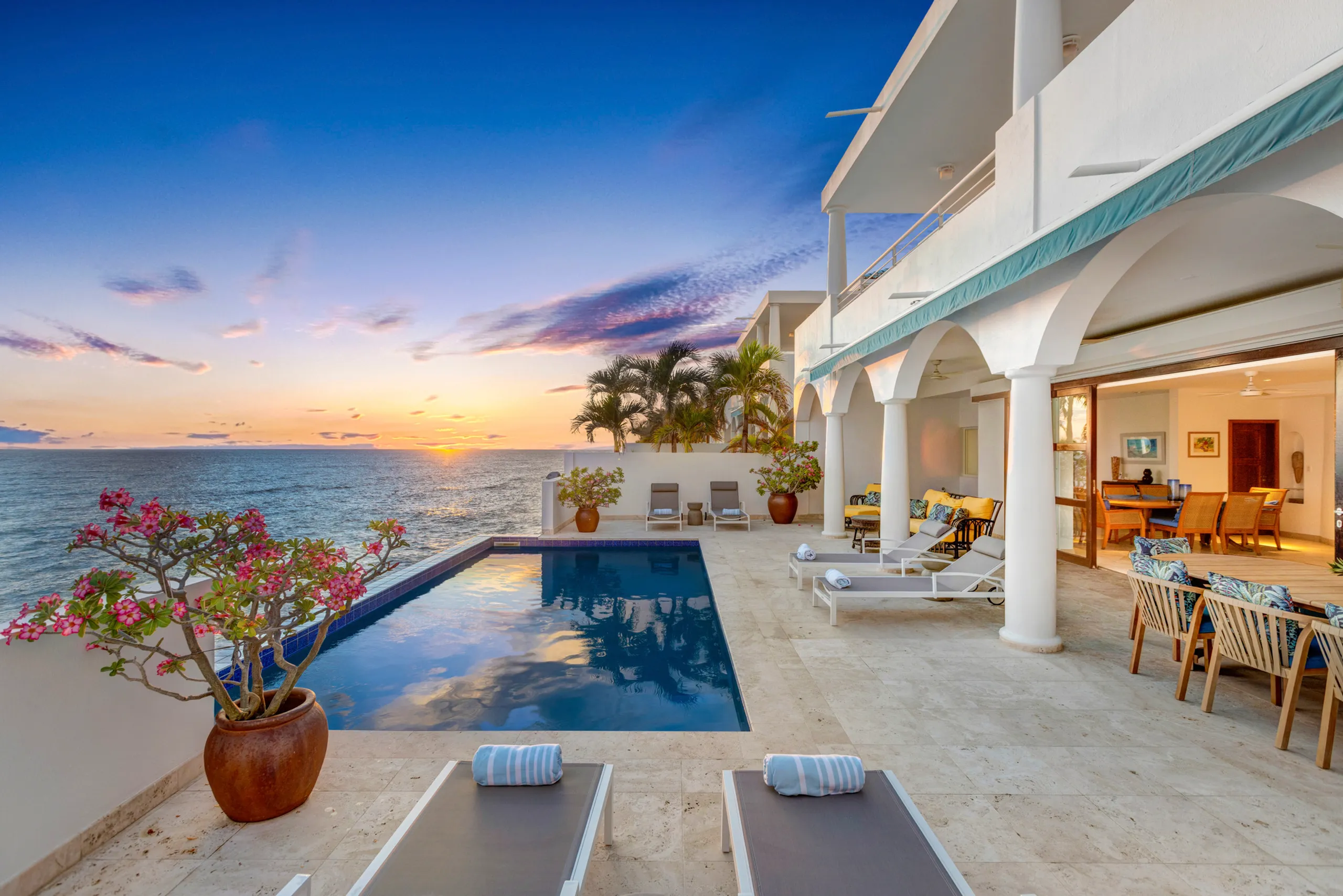 Saint Martin Light-filled Impeccably Designed Villa with Ocean View and Pool, Saint Martin