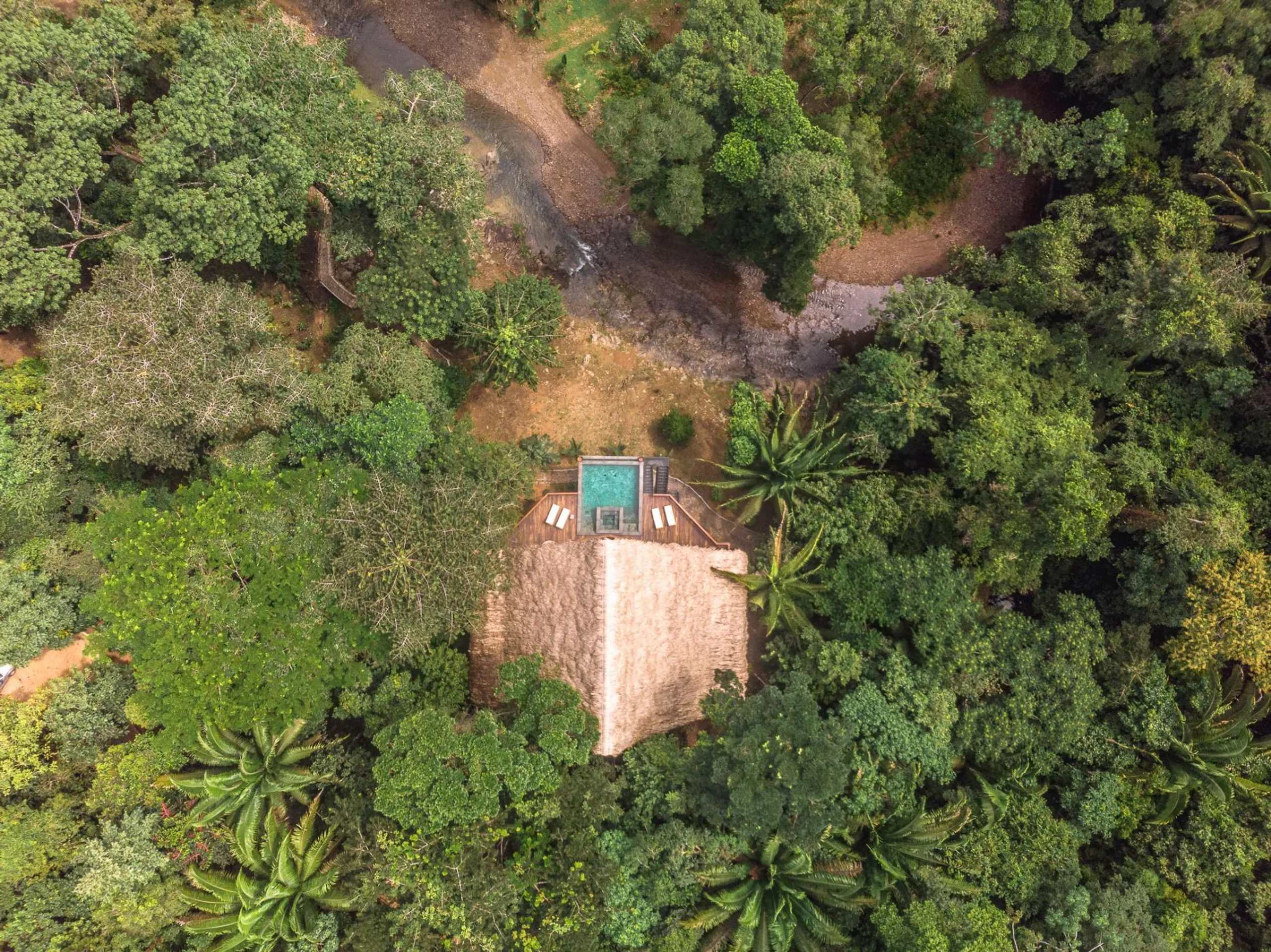 Belize Jungle Villa with Private Pool, Waterfall & Rainforest Views — photograph 6
