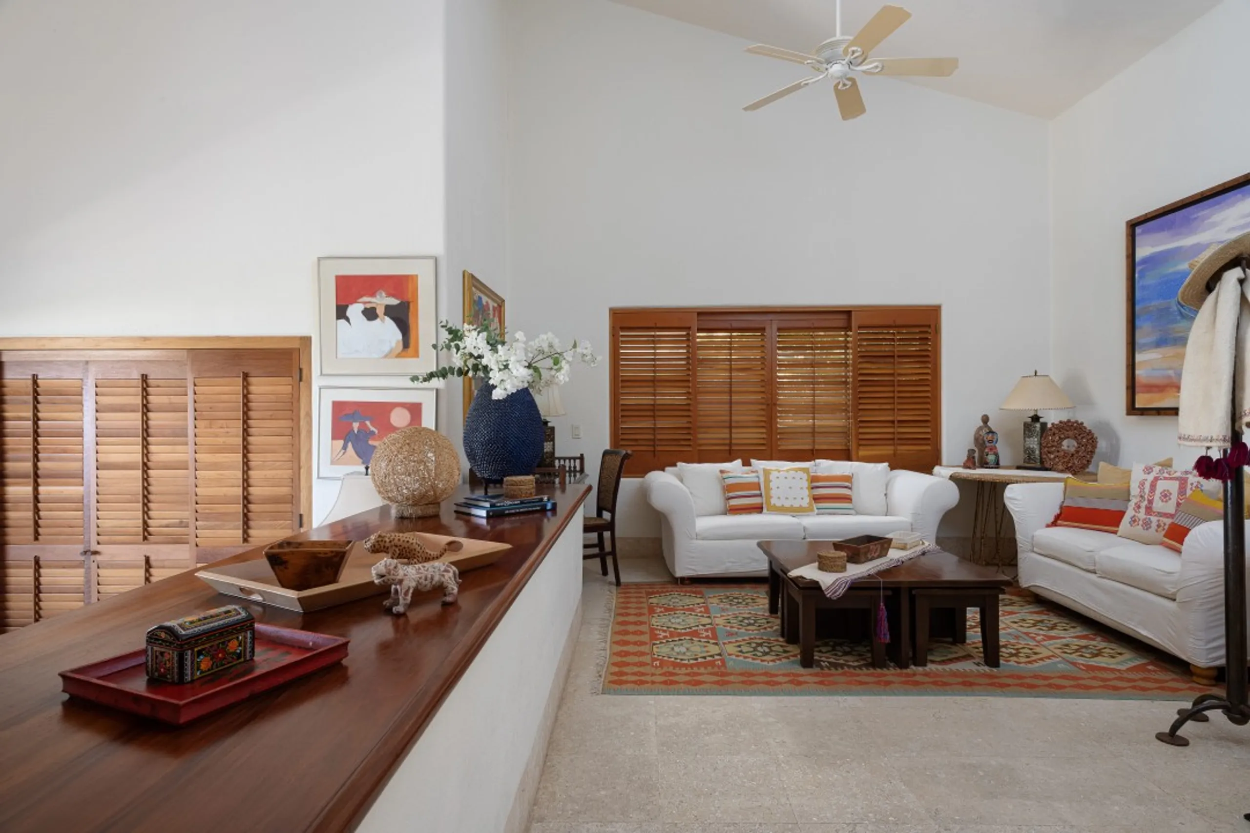 Oceanfront 4-Bedroom Villa with Private Pool and Resort Access — photograph 8
