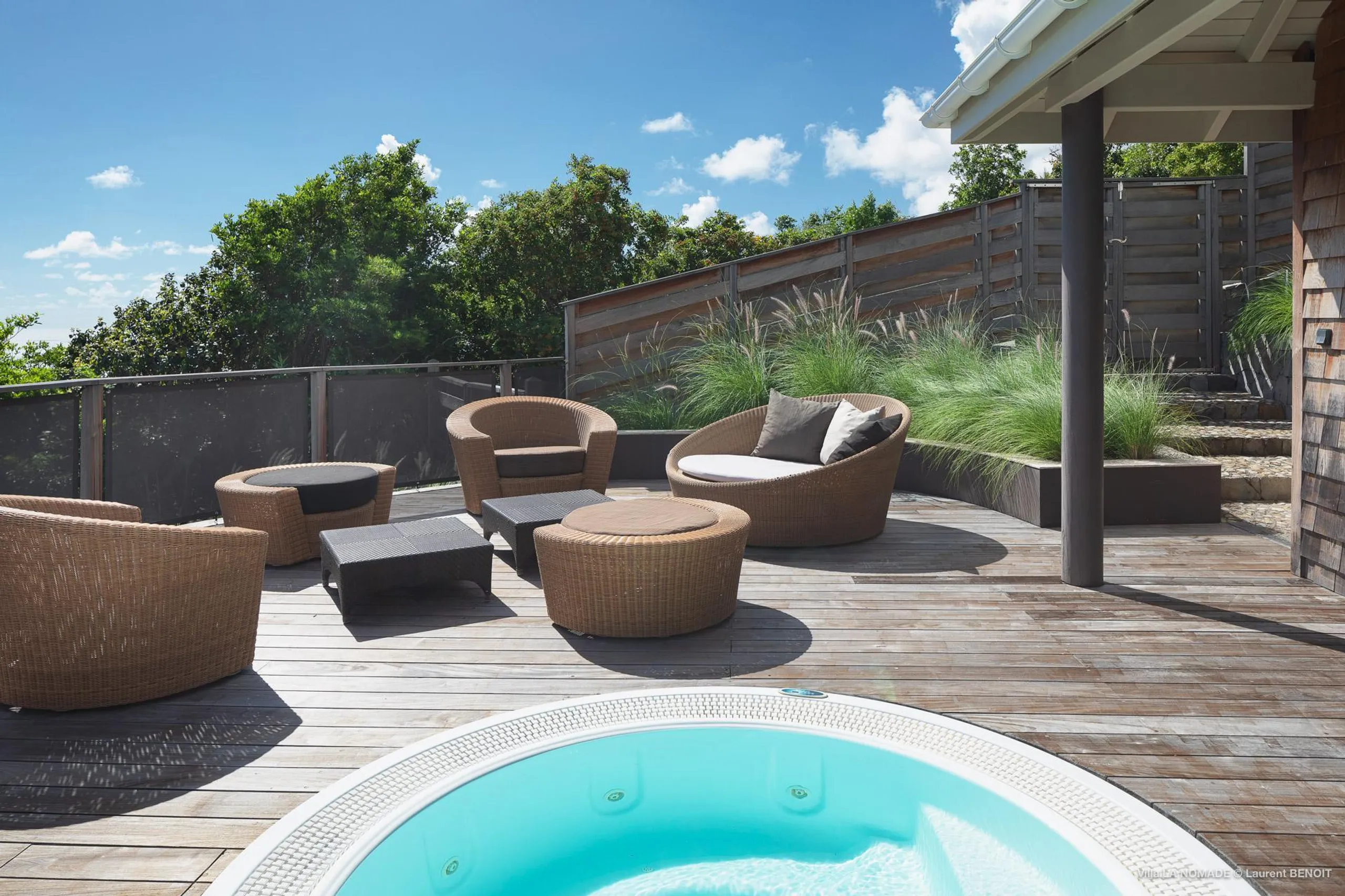 Regal Lurin Villa with Infinity Pool , Jacuzzi and Ocean Views — photograph 4