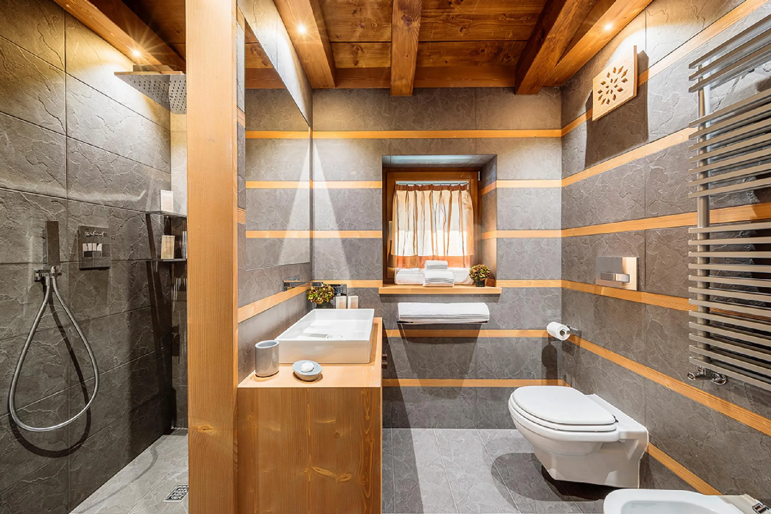 Superb Refinement Villa with Indoor Cozy Pool and Sauna — photograph 9