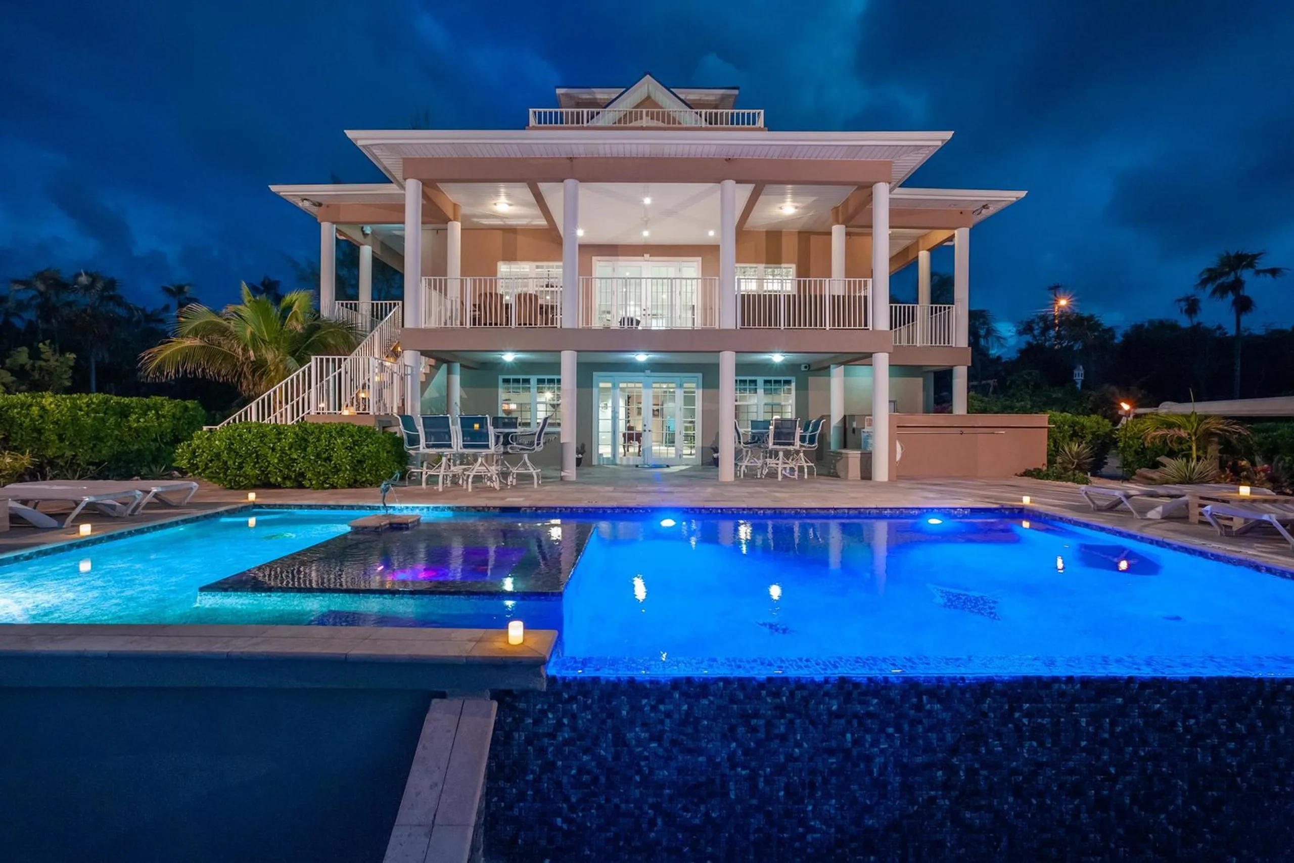 Grand Cayman Haven Estate with Private Infinity Pool and Ocean Views, Old Man Bay