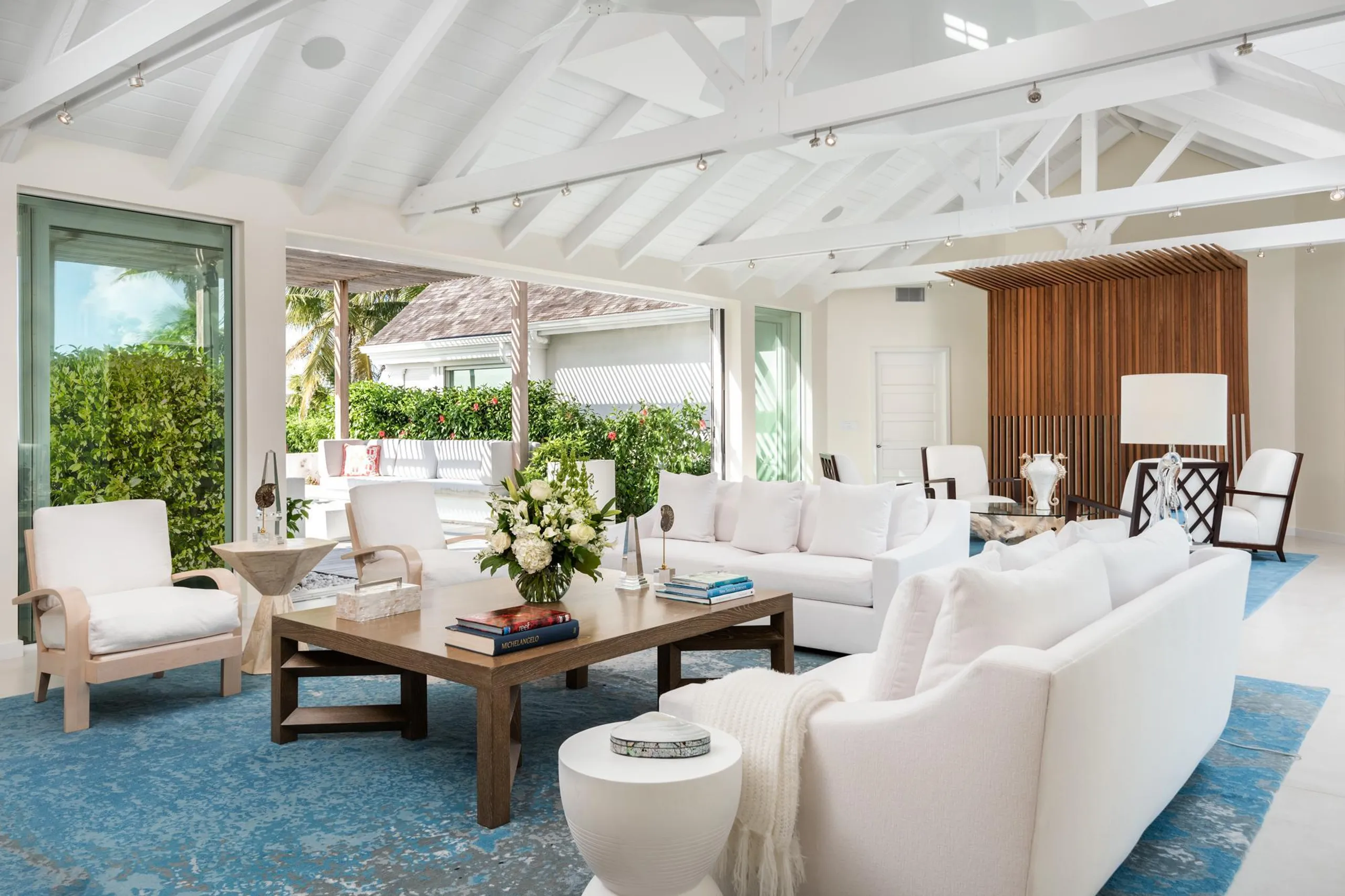 Sun, Sand, and Relaxation at a Luxe Waterfront Haven in Turks and Caicos — photograph 7